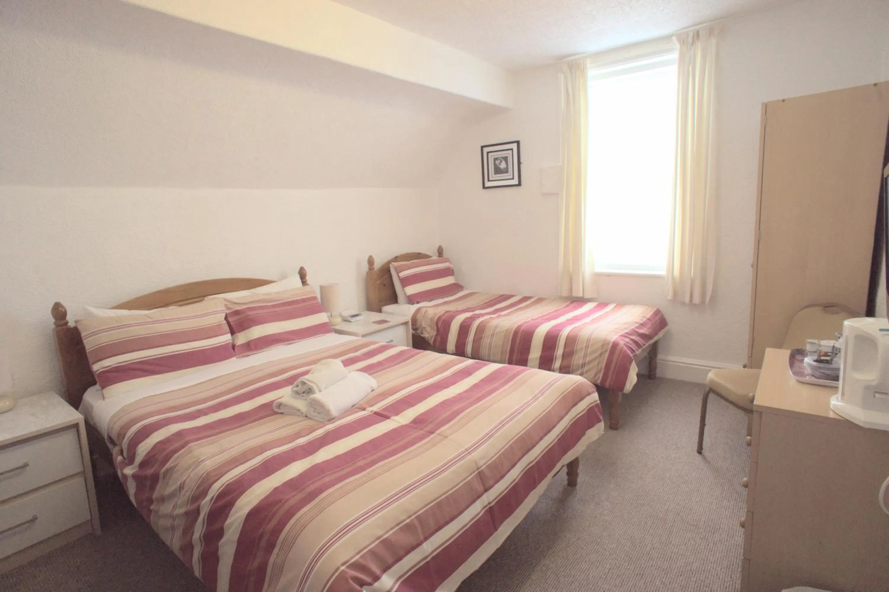 Bedroom in Morrisy House