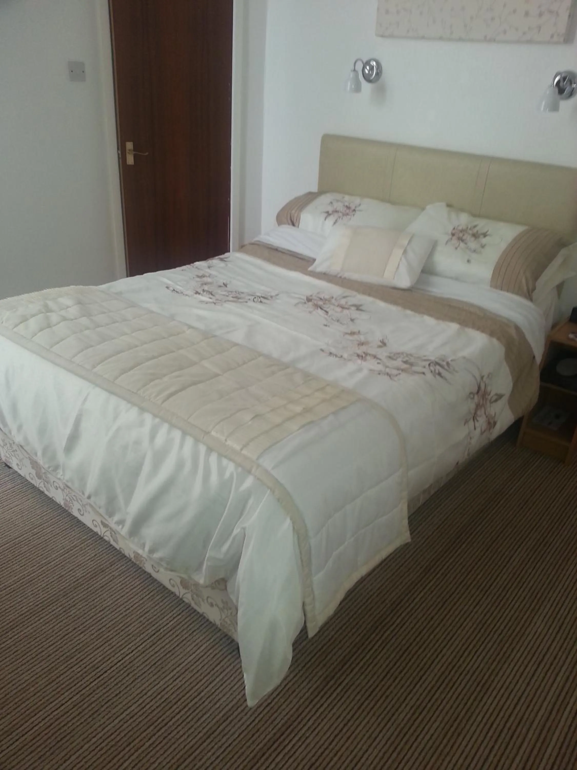 Bedroom in Morrisy House