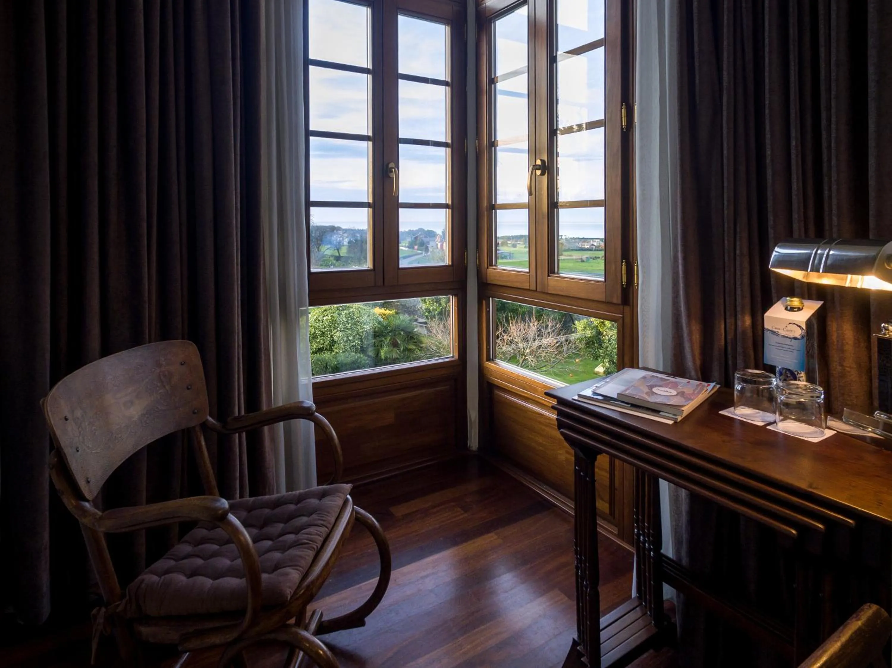 Decorative detail in Casa de Castro