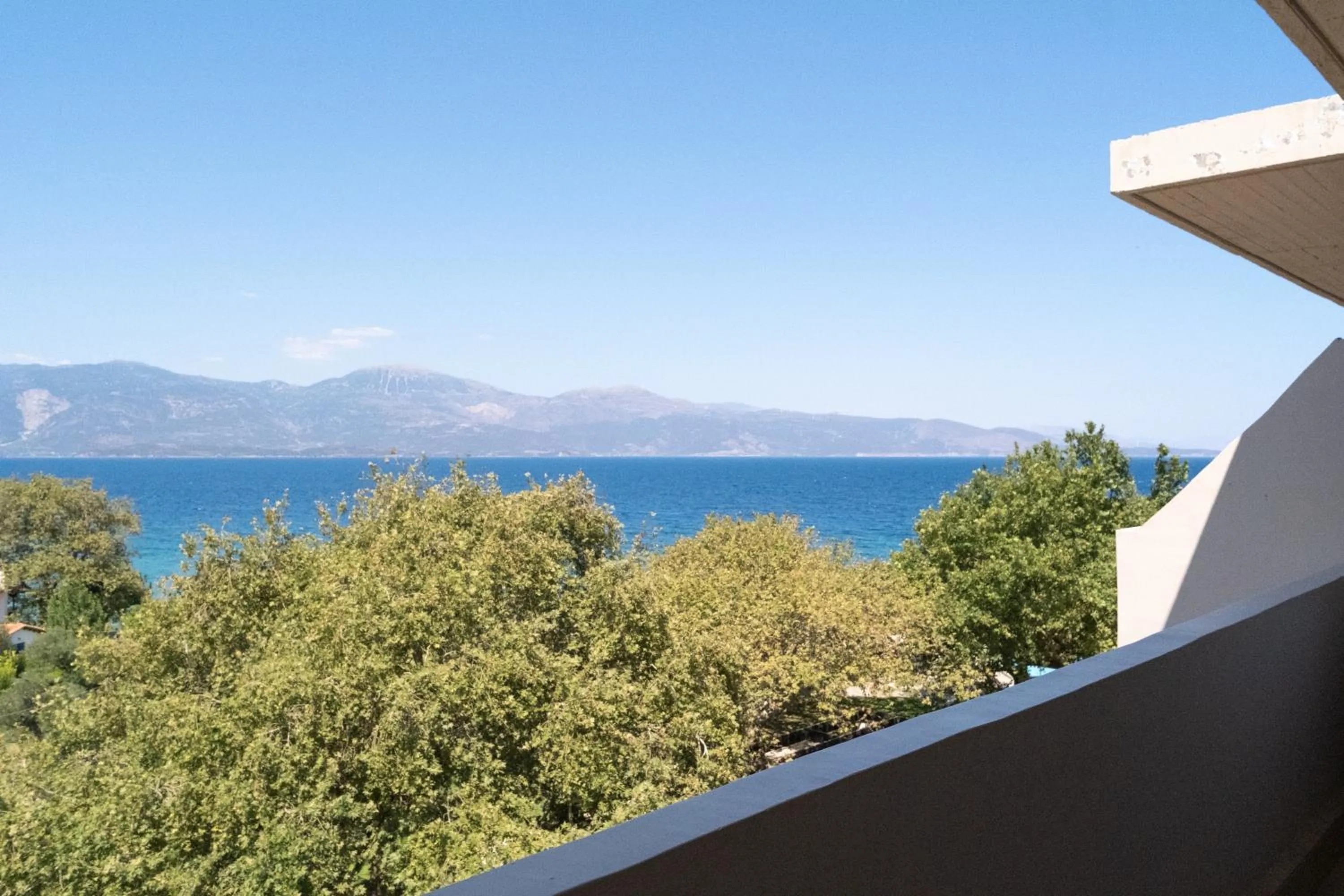 Long Beach Hotel & Resort