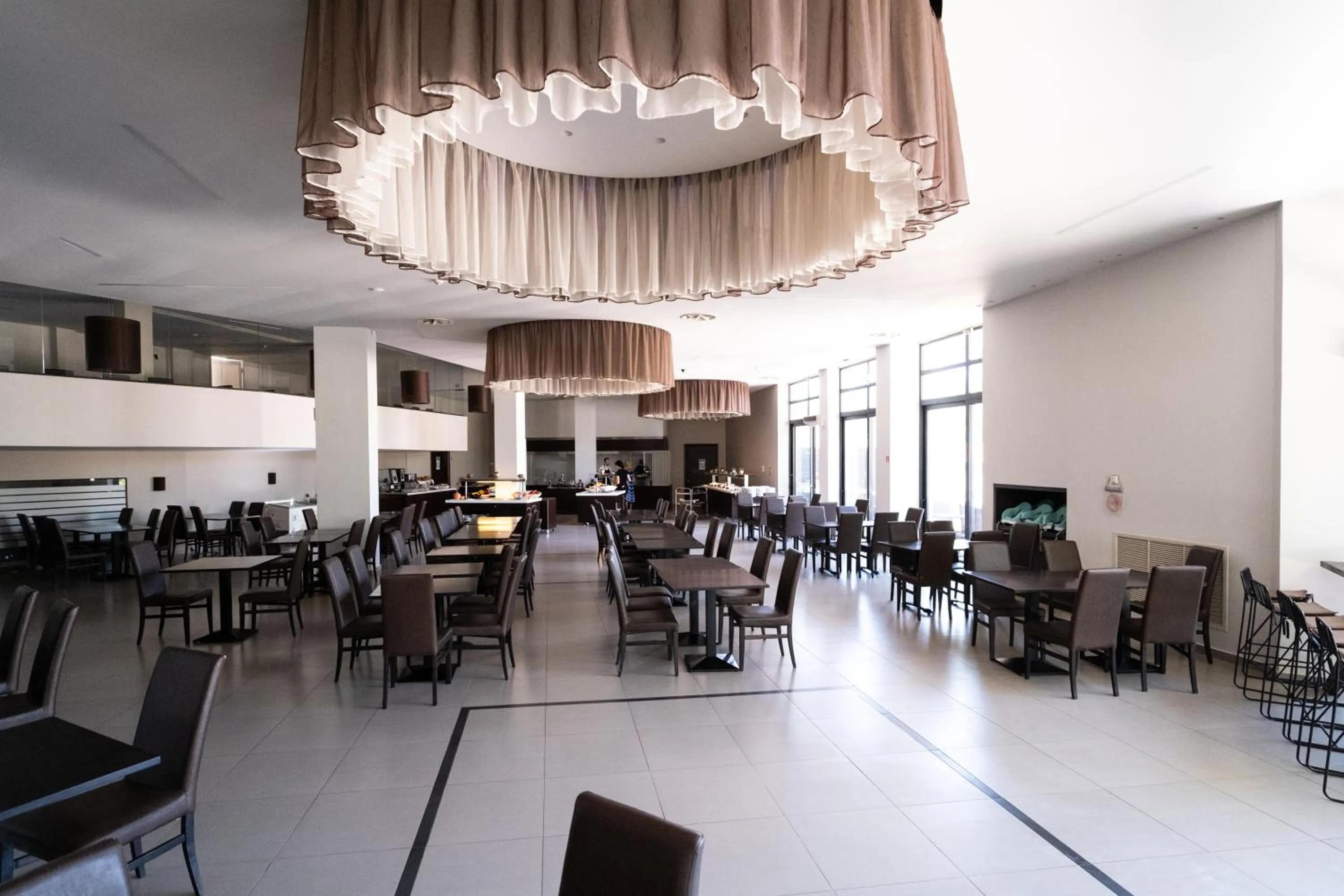 Long Beach Hotel & Resort