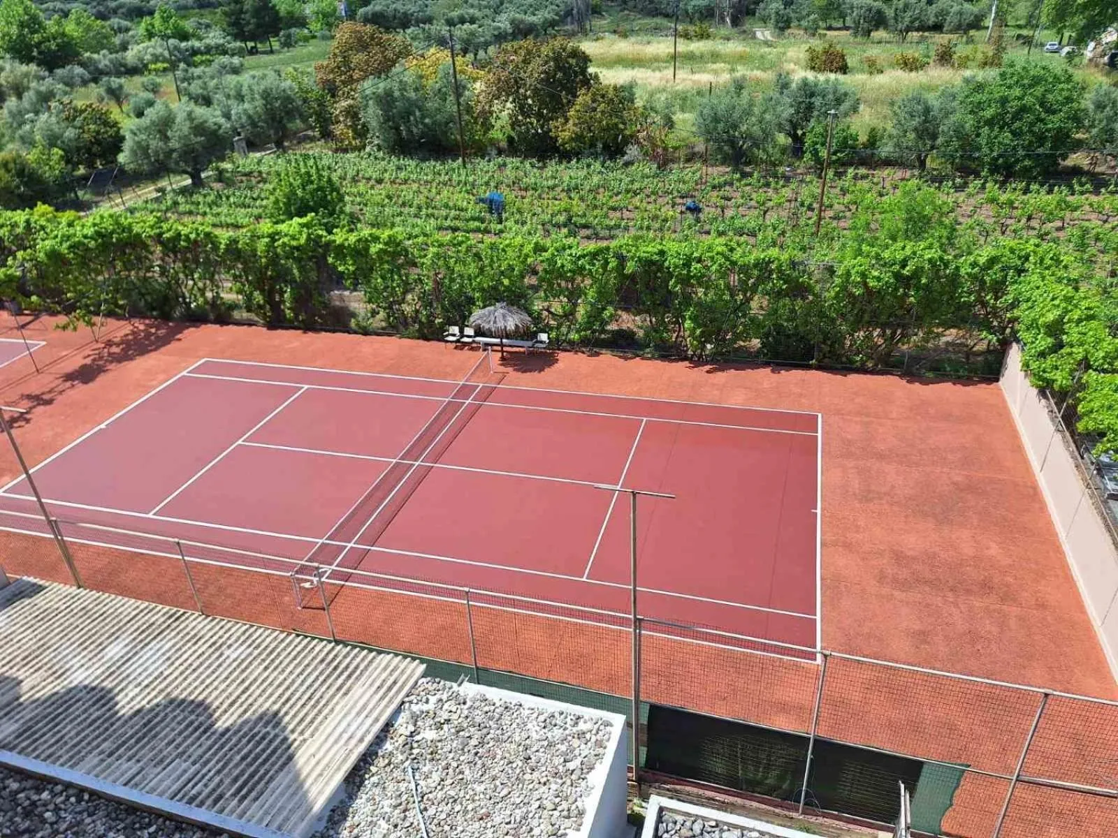 Tennis court in Long Beach Hotel & Resort