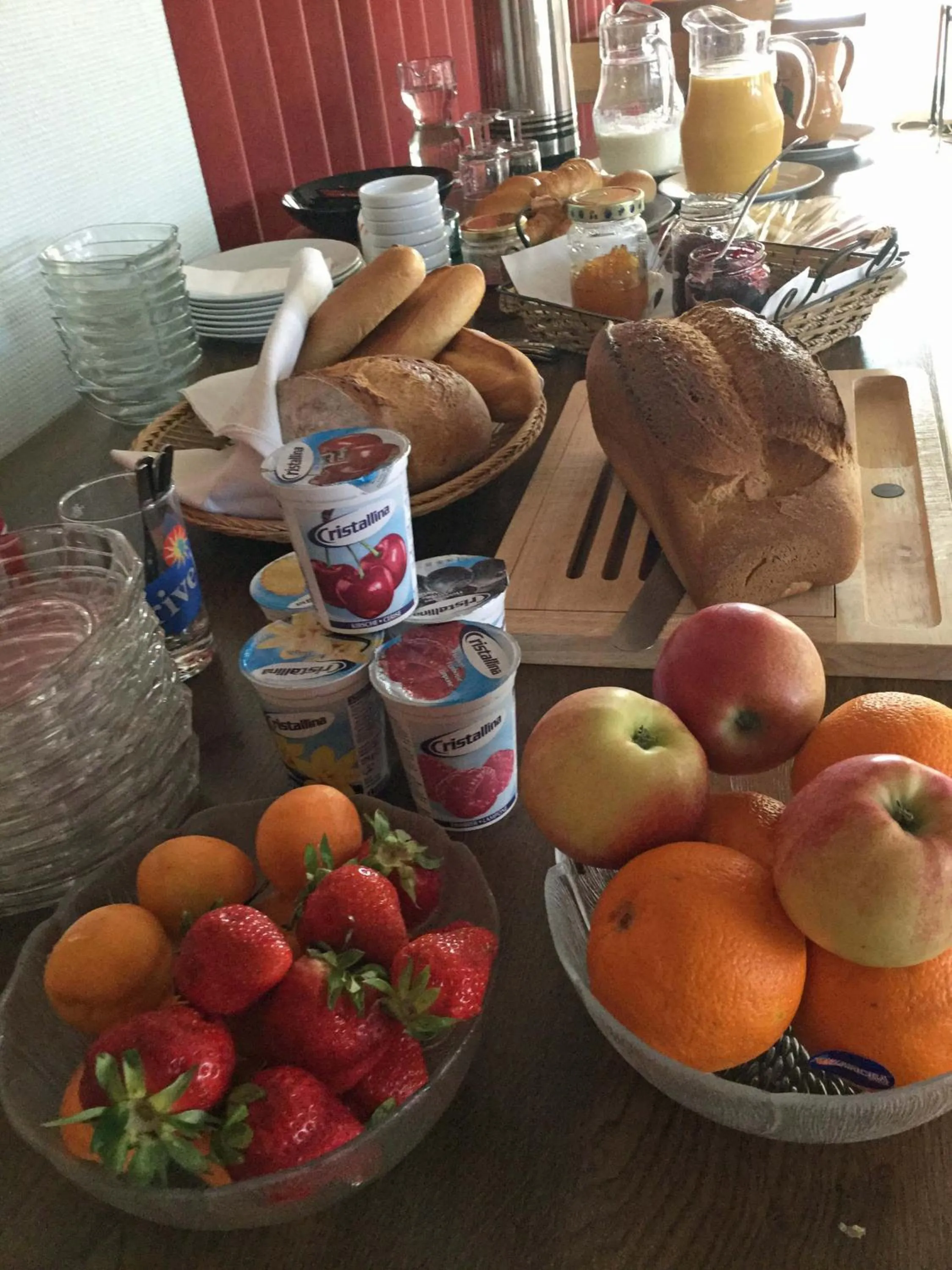 Breakfast in Hotel Koi-Gartenteich