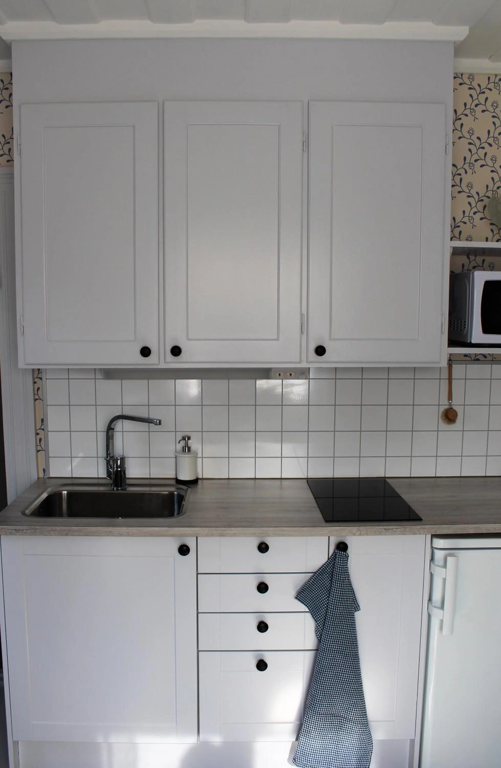 Kitchen or kitchenette in STF Hostel Vilhelmina Kyrkstad