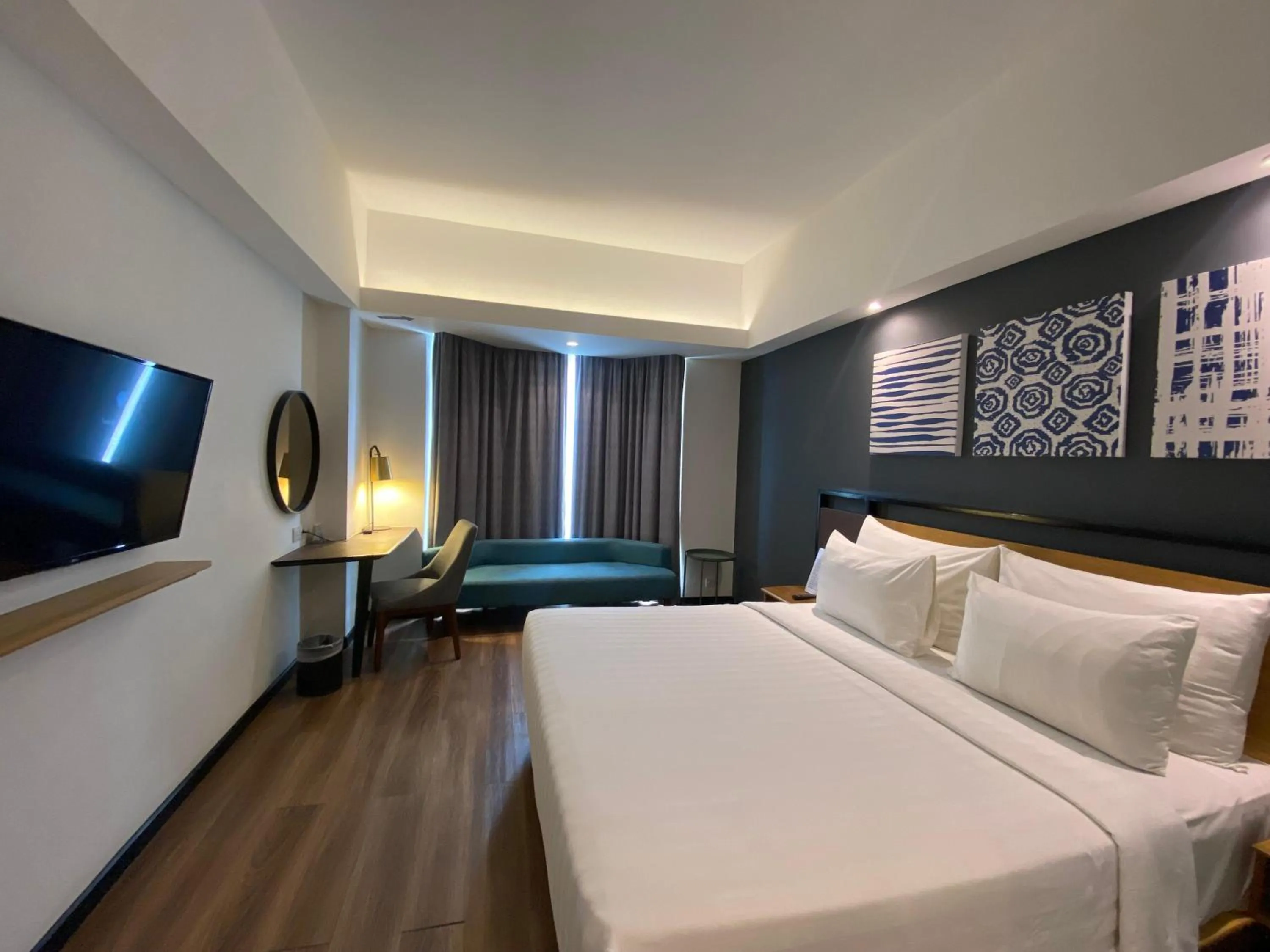 Bed in Muraya Hotel Aceh