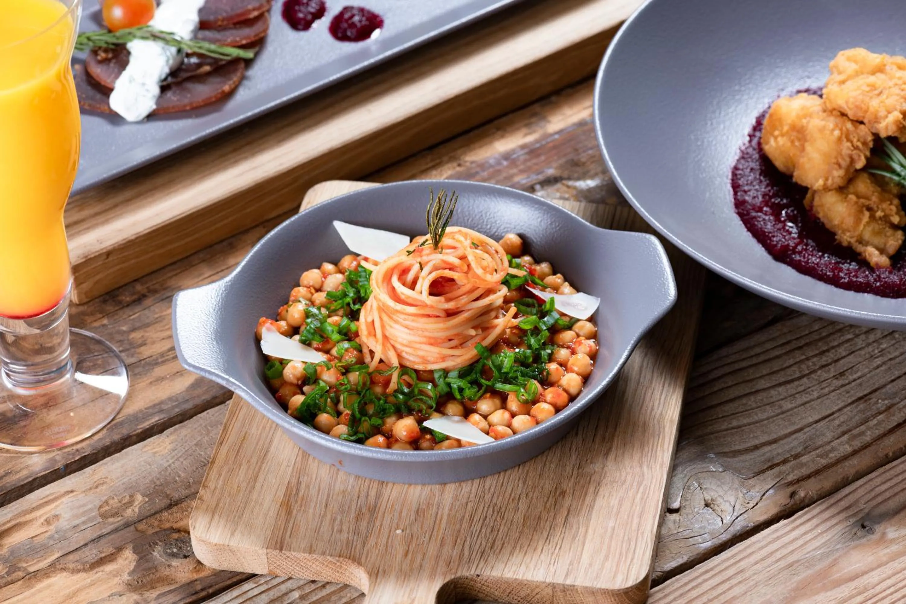 Meals in Radisson Blu Hotel, Jeddah Corniche