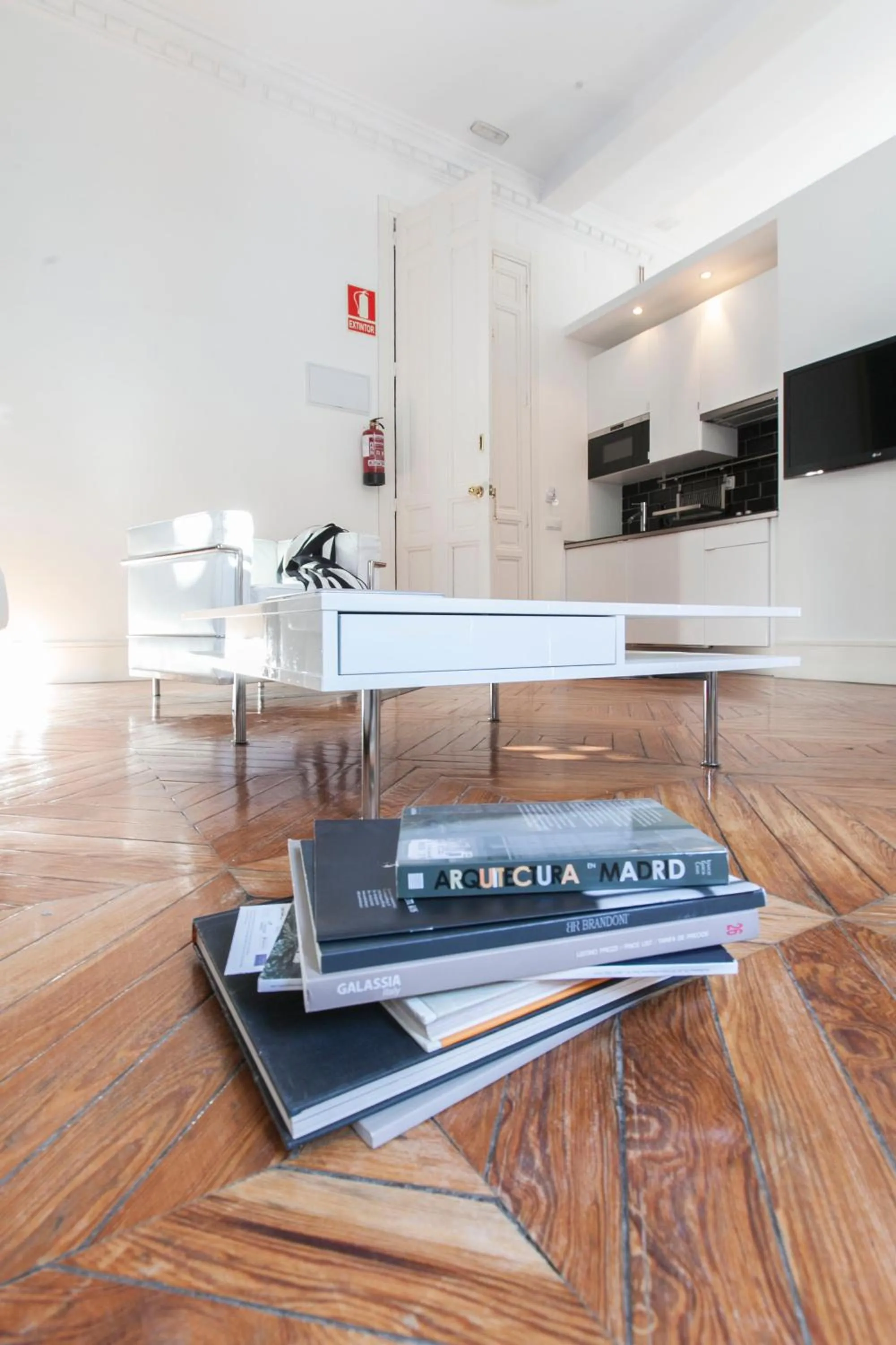 Decorative detail in Apartamentos Matute 11