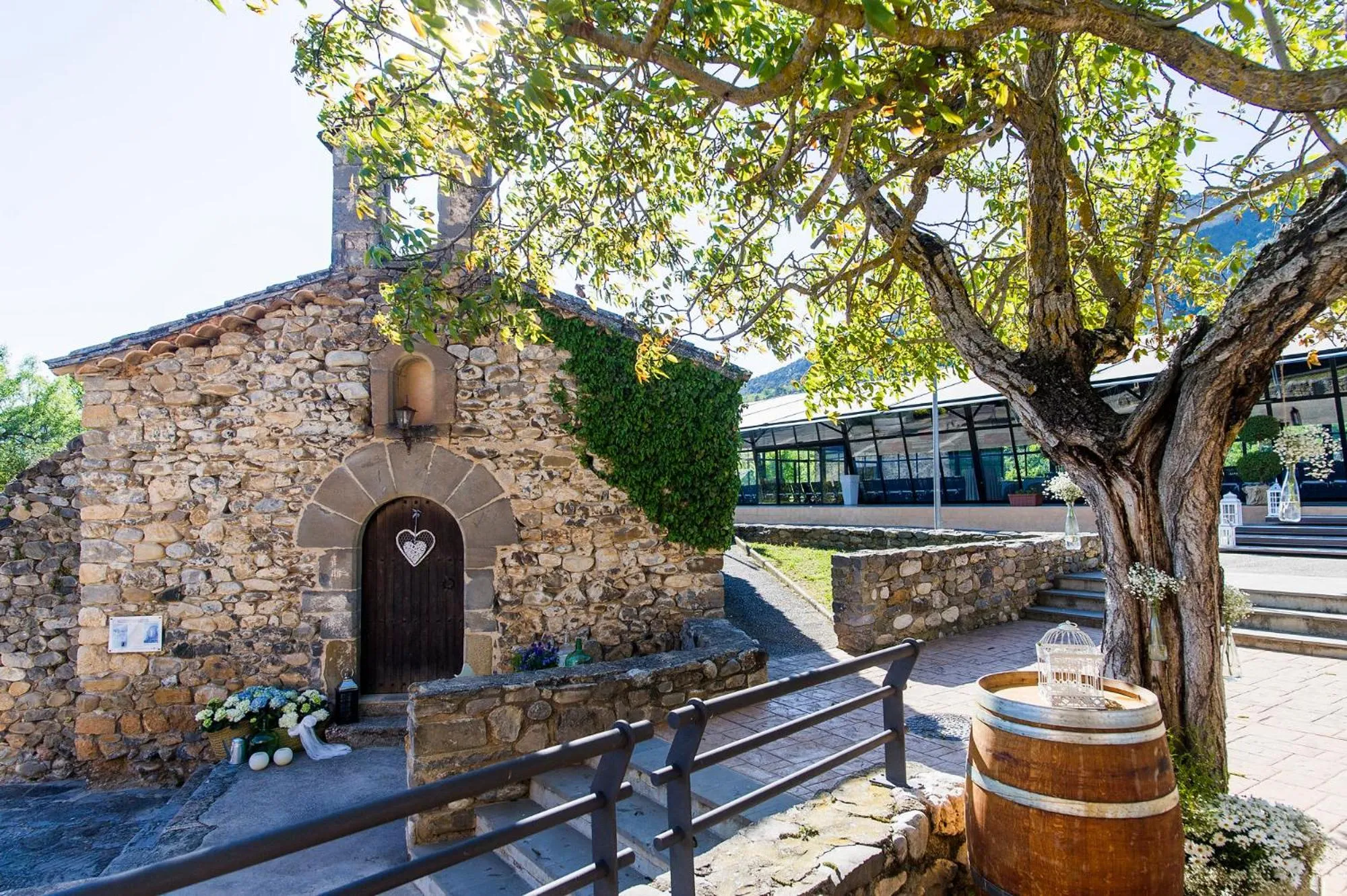 Day in Ligüerre Resort