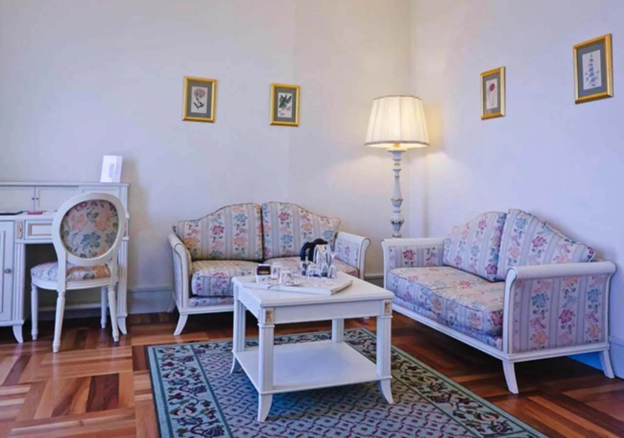 Hotel De Paris Sanremo