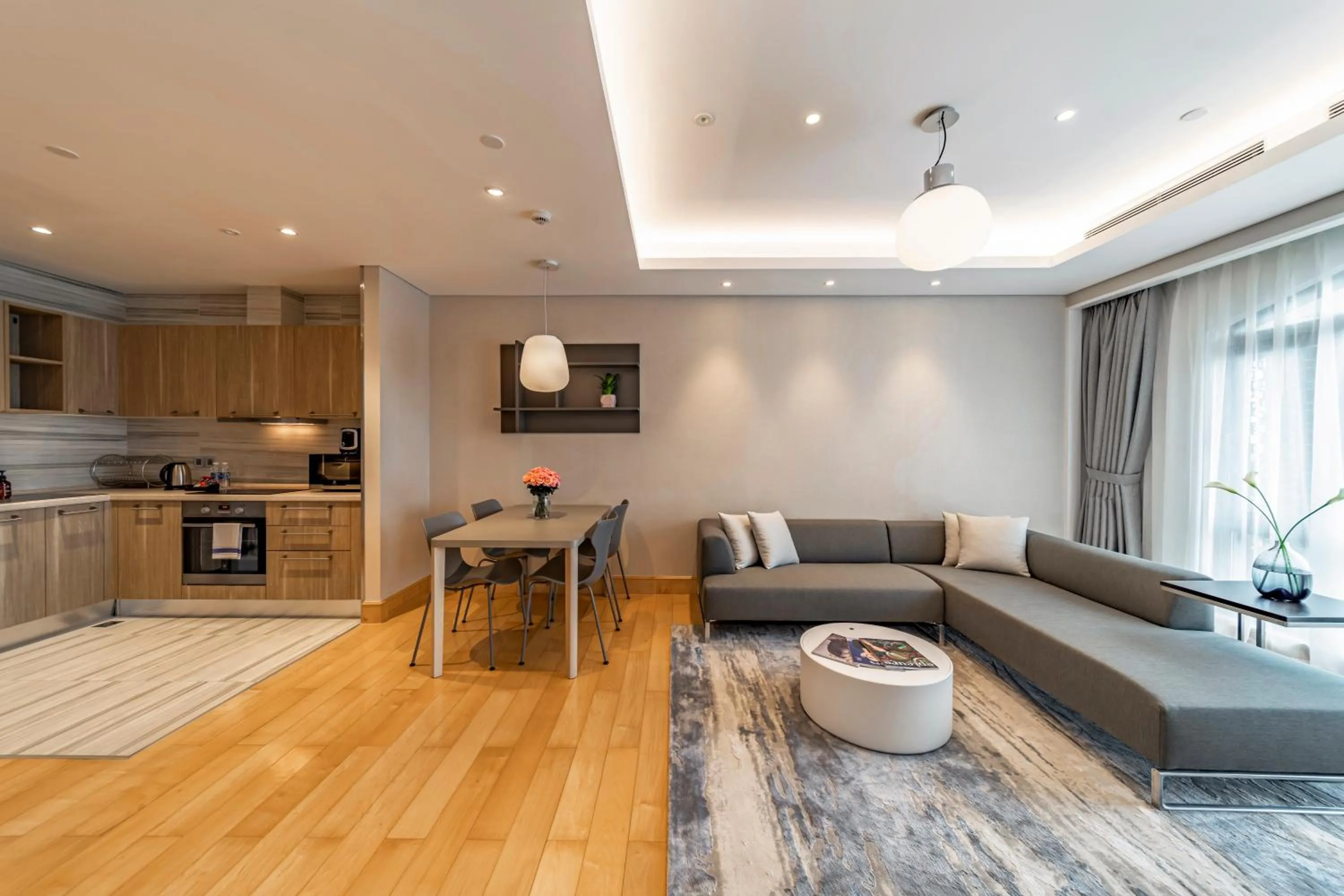 Area and facilities in Sherwood Suites