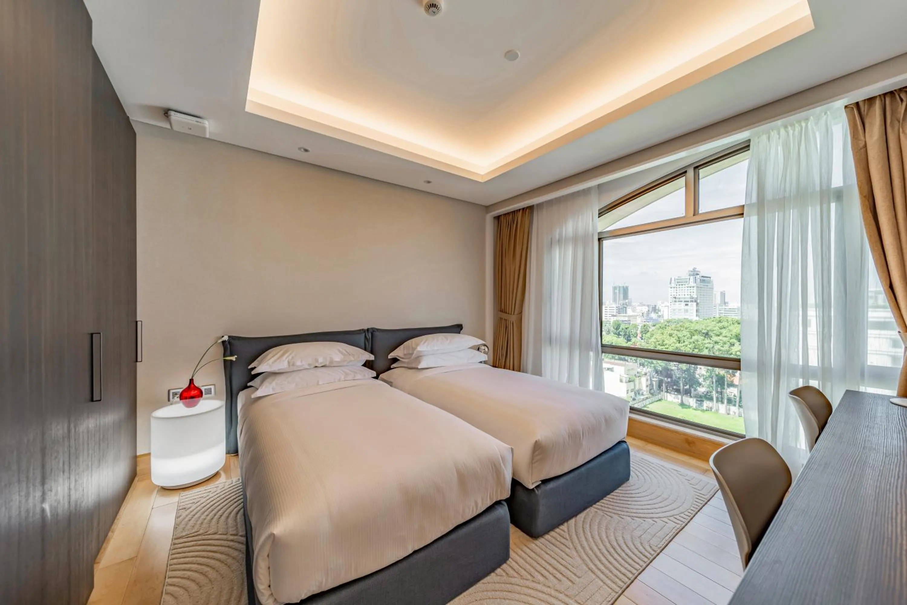 Bed in Sherwood Suites