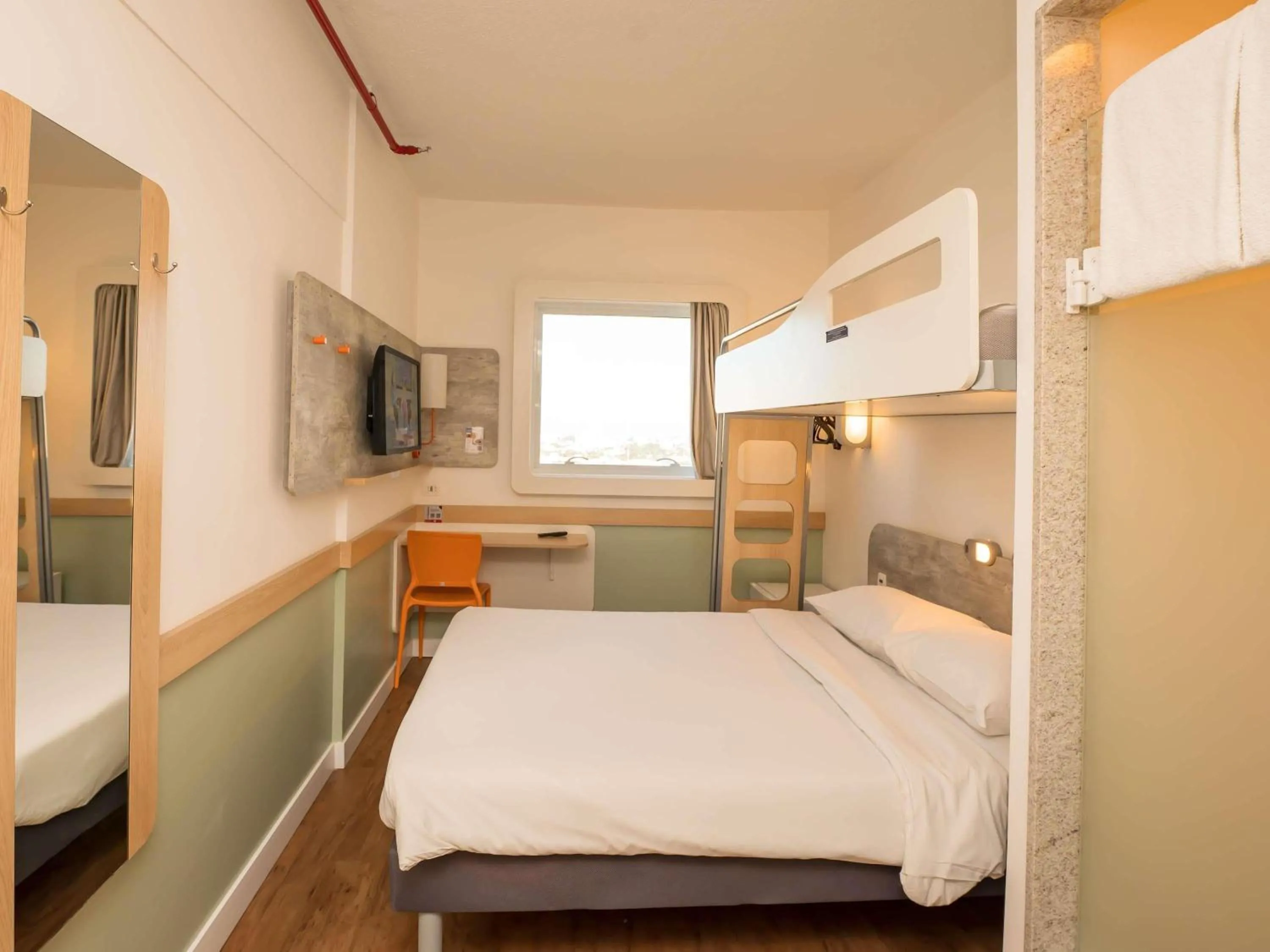 Bedroom, Bed in ibis budget Campinas Aquidaban