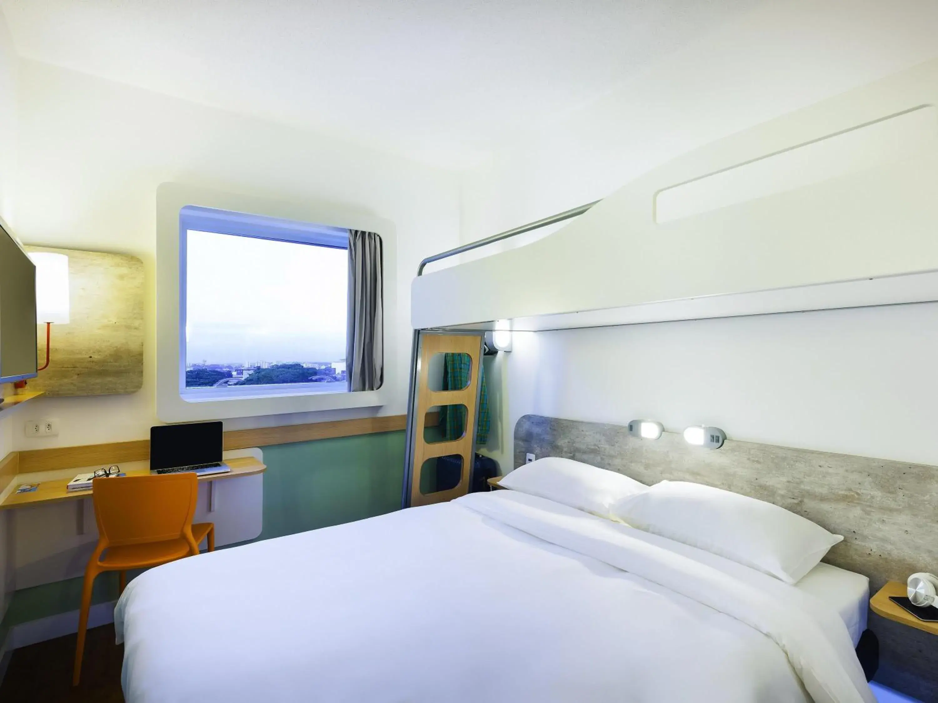 Double Room - 1 Double Bed and 1 Bunk Bed in ibis budget Campinas Aquidaban Double Room - 1 Double Bed and 1 Bunk Bed in ibis budget Campinas Aquidaban