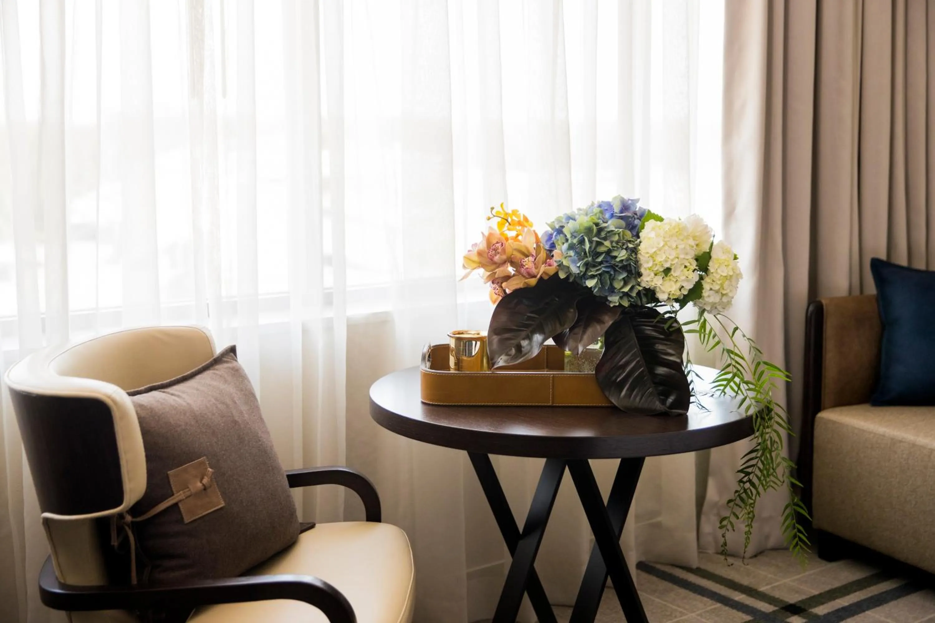 Decorative detail in The William Inglis Mgallery