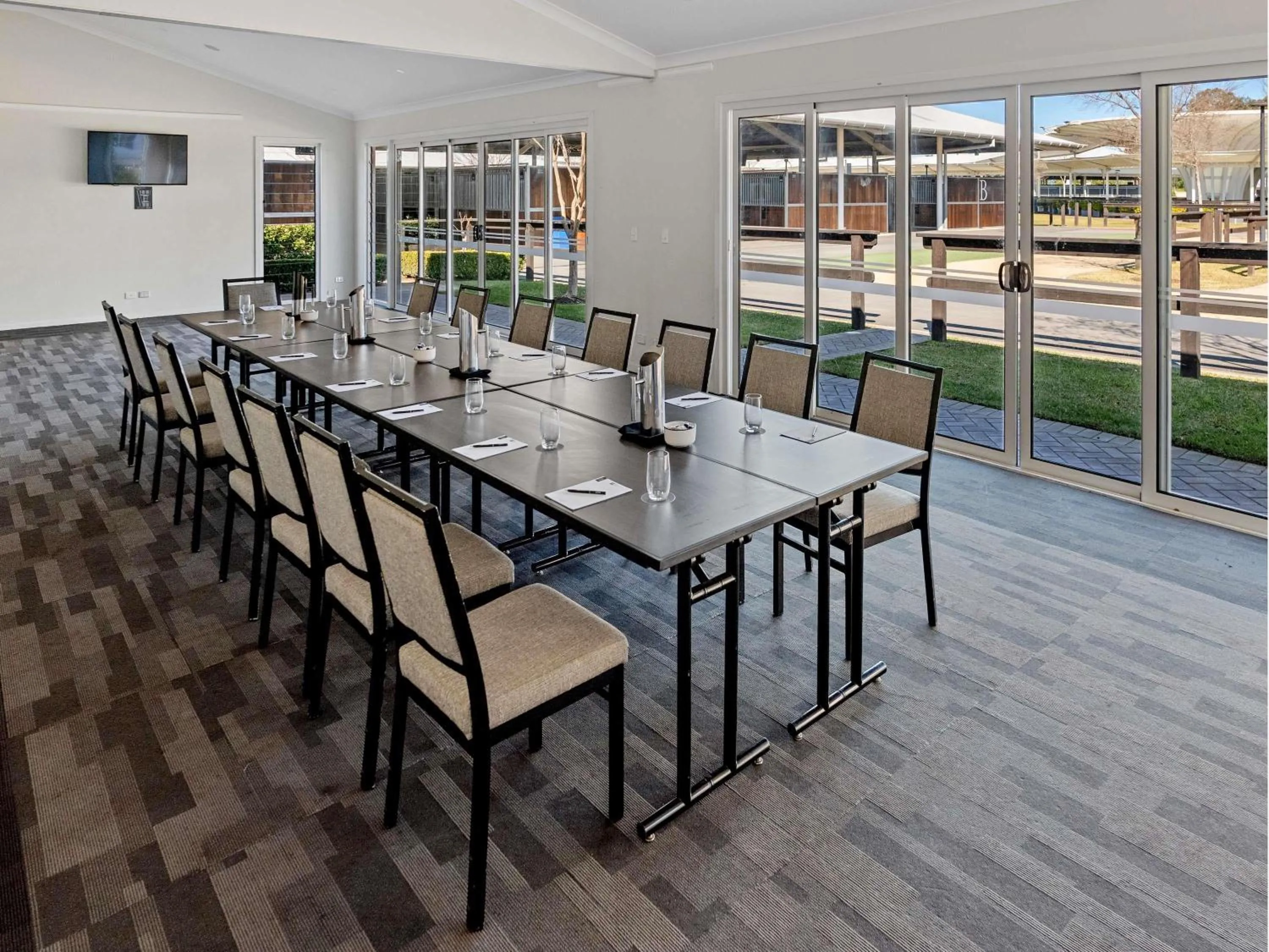 Meeting/conference room in The William Inglis Mgallery