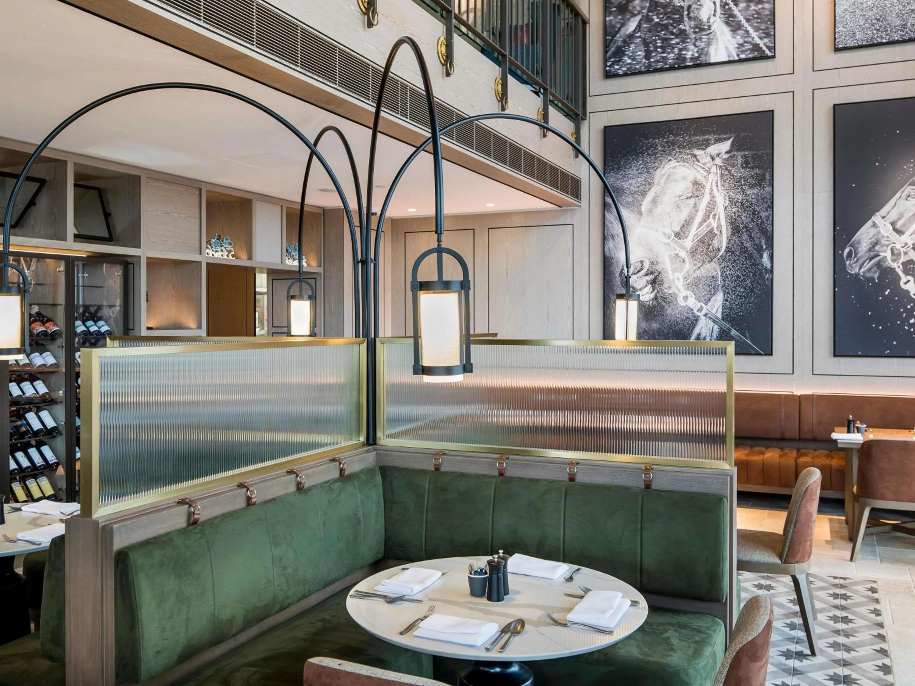 Restaurant/places to eat in The William Inglis Mgallery