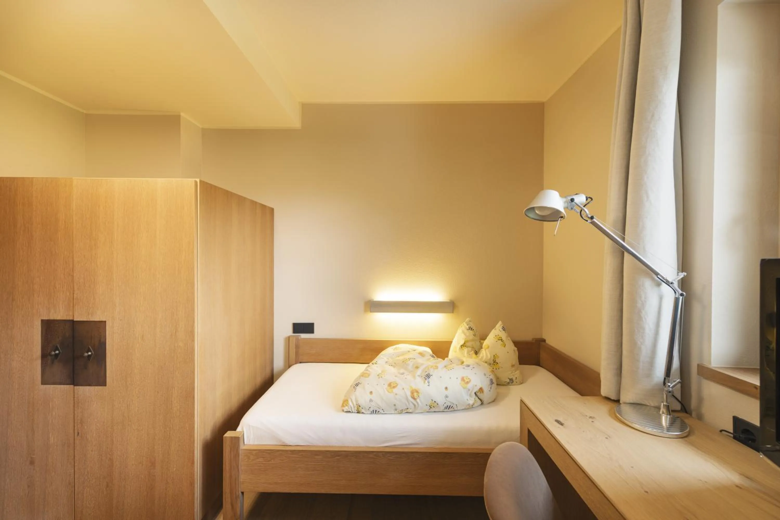 Bedroom, Bed in Almhof Family und Wellness Resort