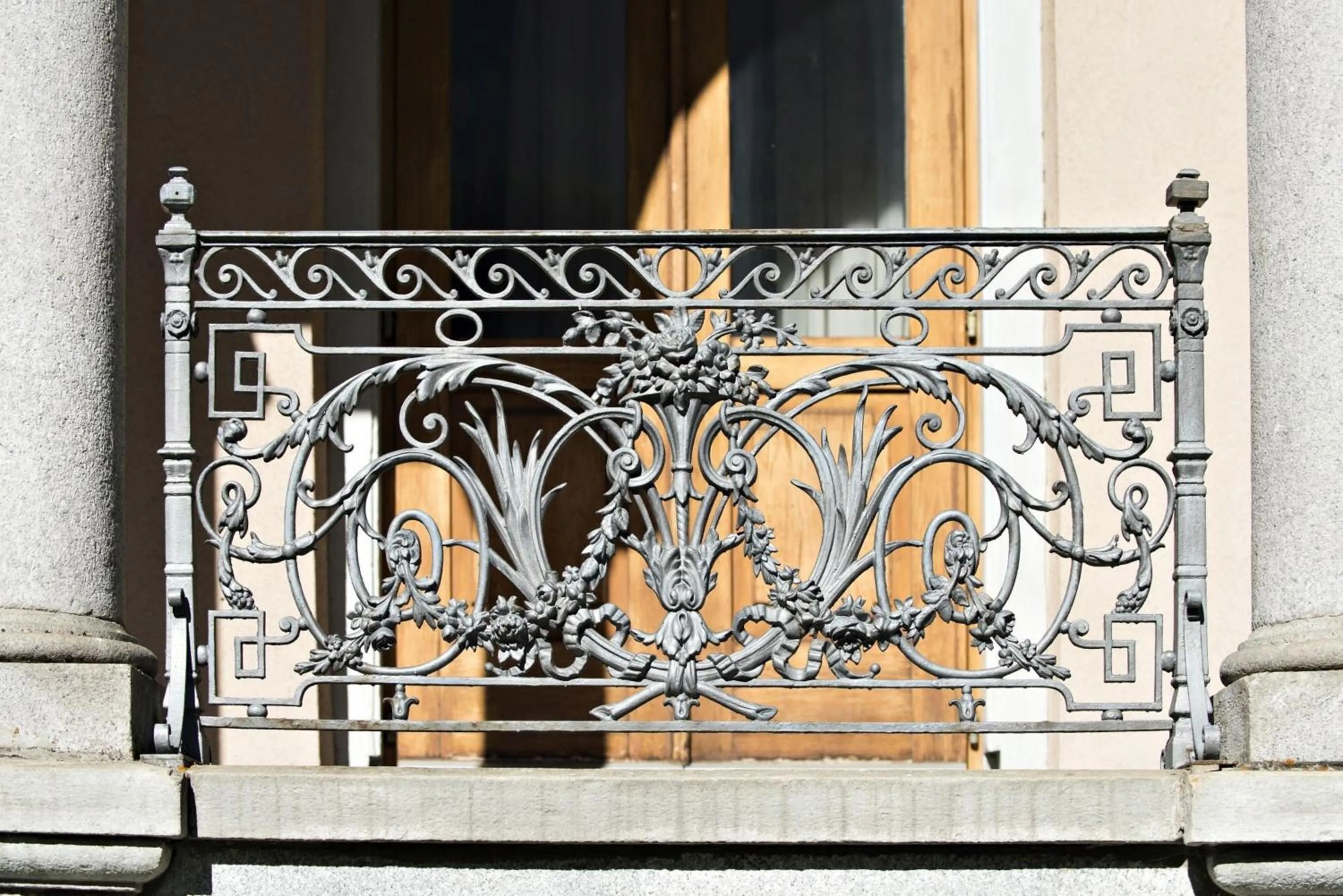 Property building in Hotel Reine Victoria