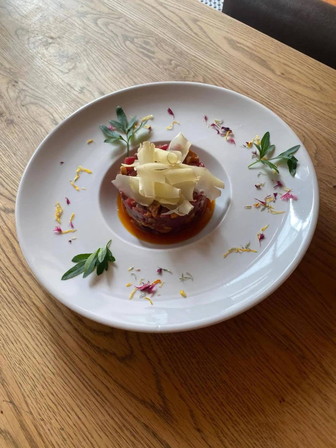 Restaurant/places to eat in Hôtel Dents de Veisivi