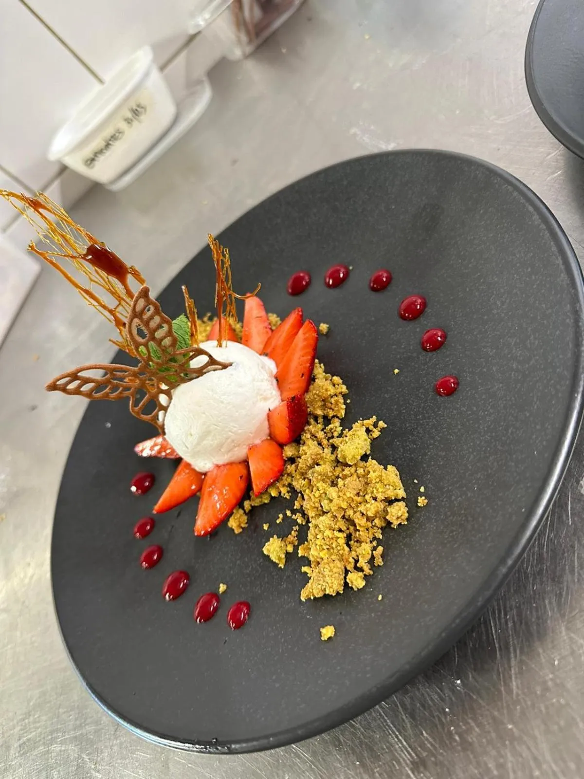 Restaurant/places to eat in Hôtel Dents de Veisivi