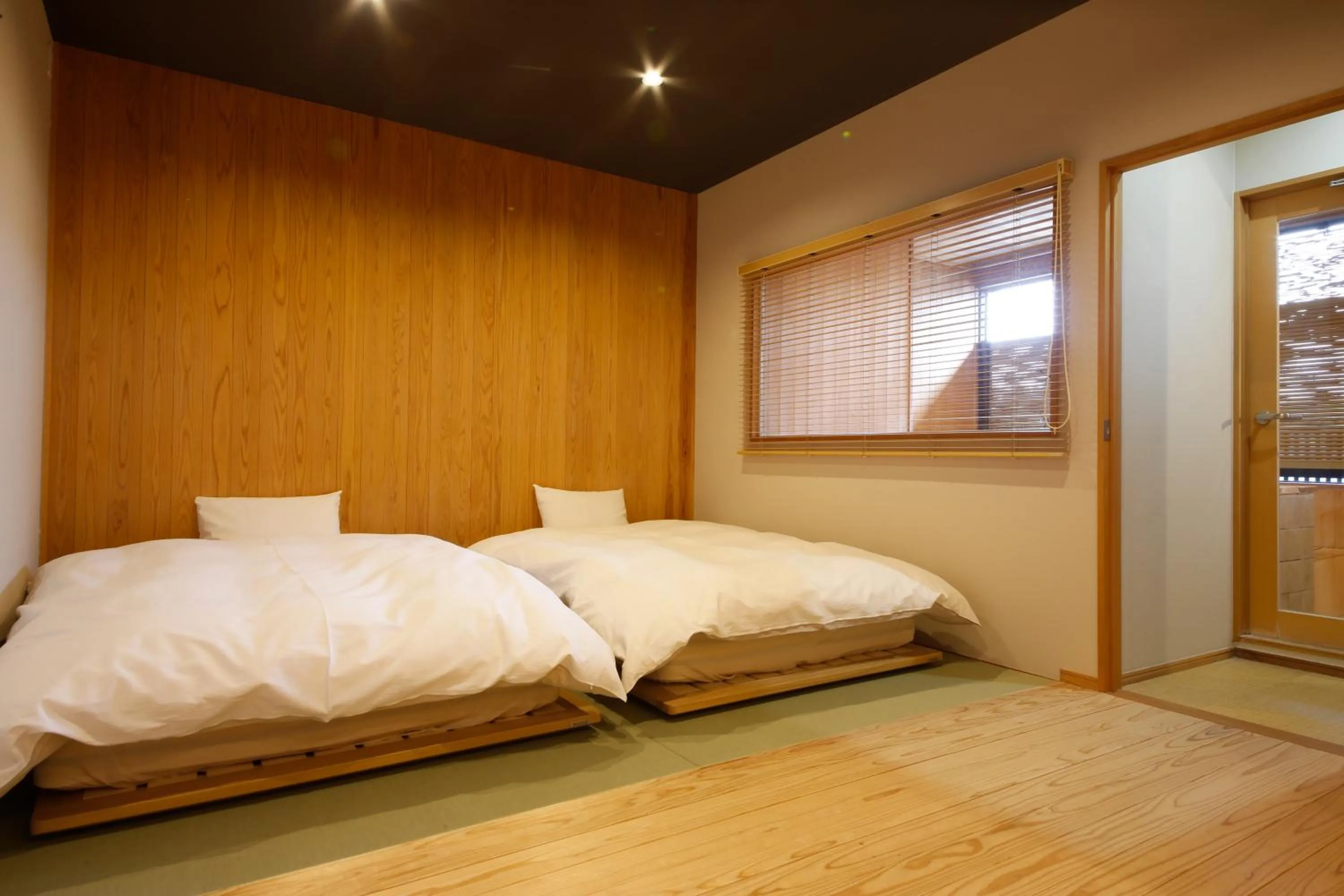 Bed in Hokuriku Yamashiro Onsen Hotel Kikyou