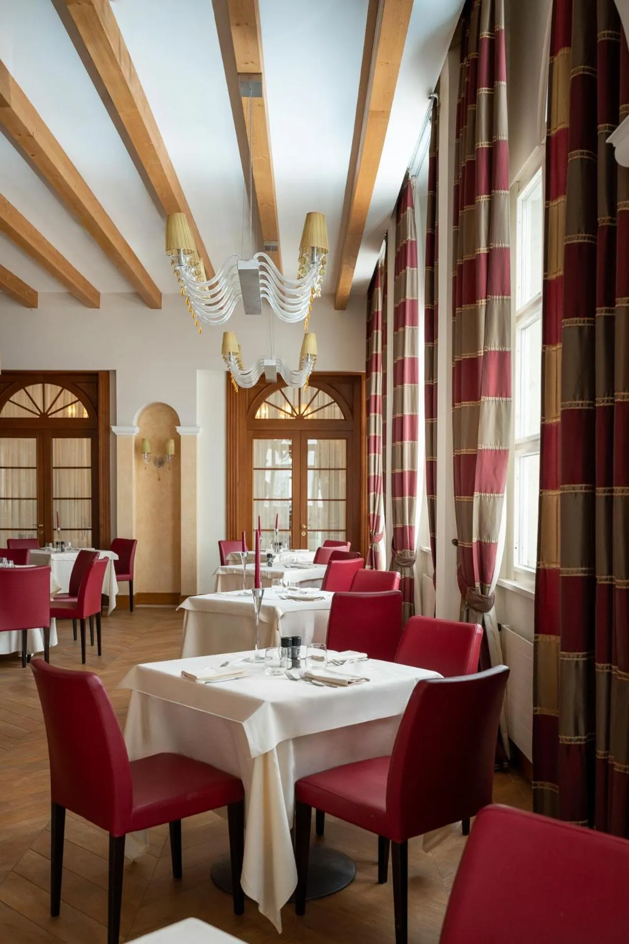 Restaurant/places to eat in Schloss Hotel & Spa Pontresina