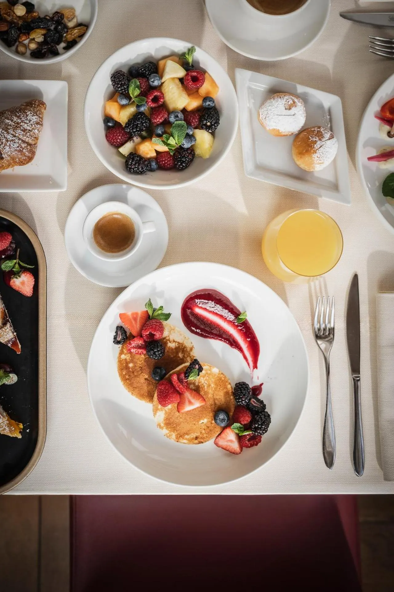 Breakfast in Schloss Hotel & Spa Pontresina