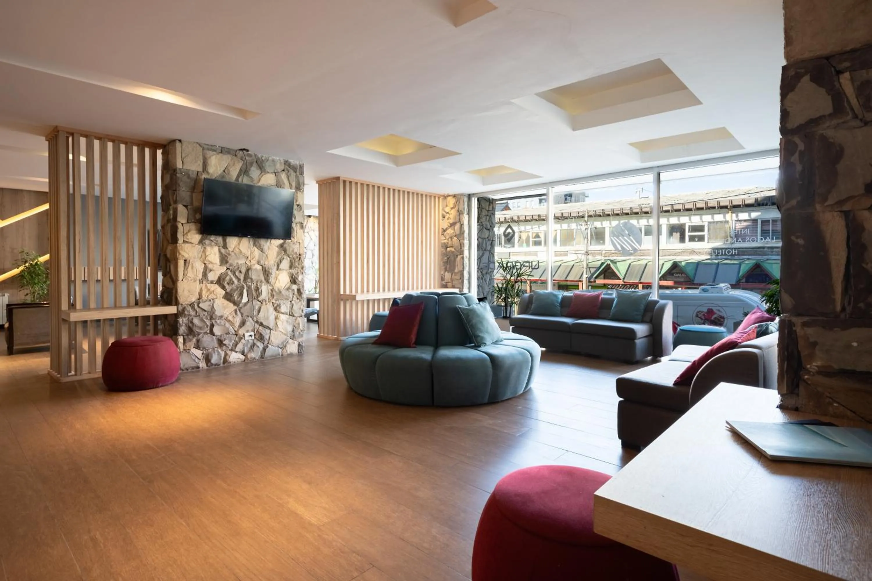 Lobby or reception in Lagos Andinos