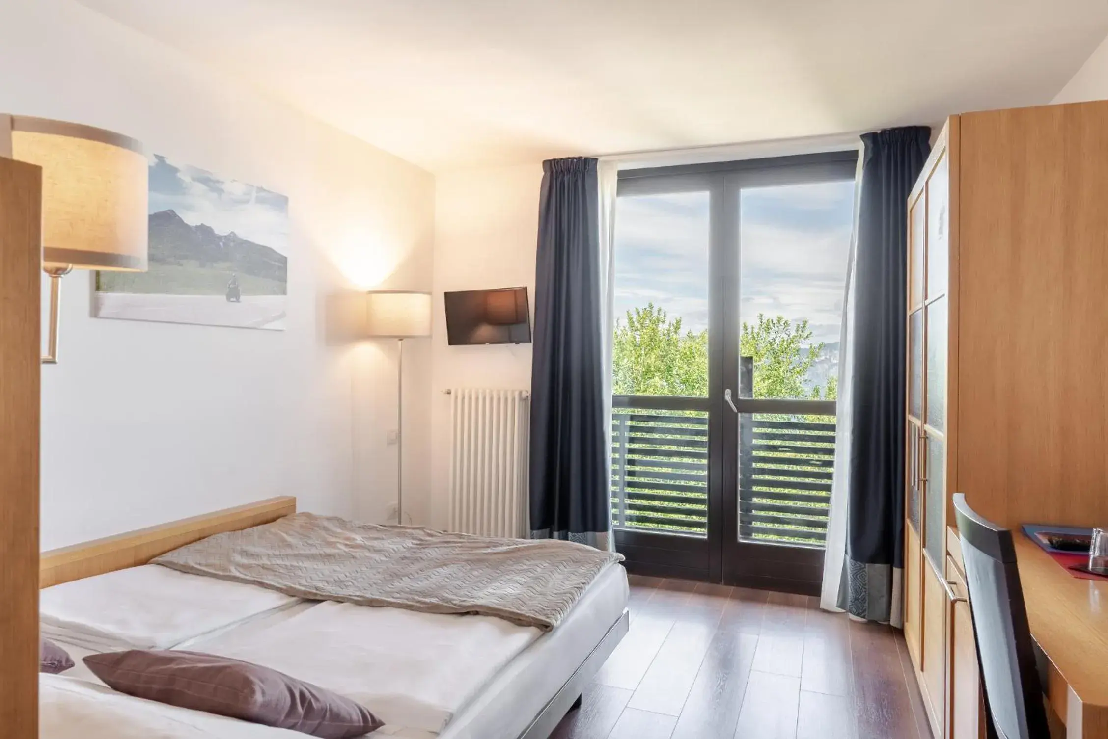 Standard Double Room in Hotel Dolomiti Chalet Standard Double Room in Hotel Dolomiti Chalet