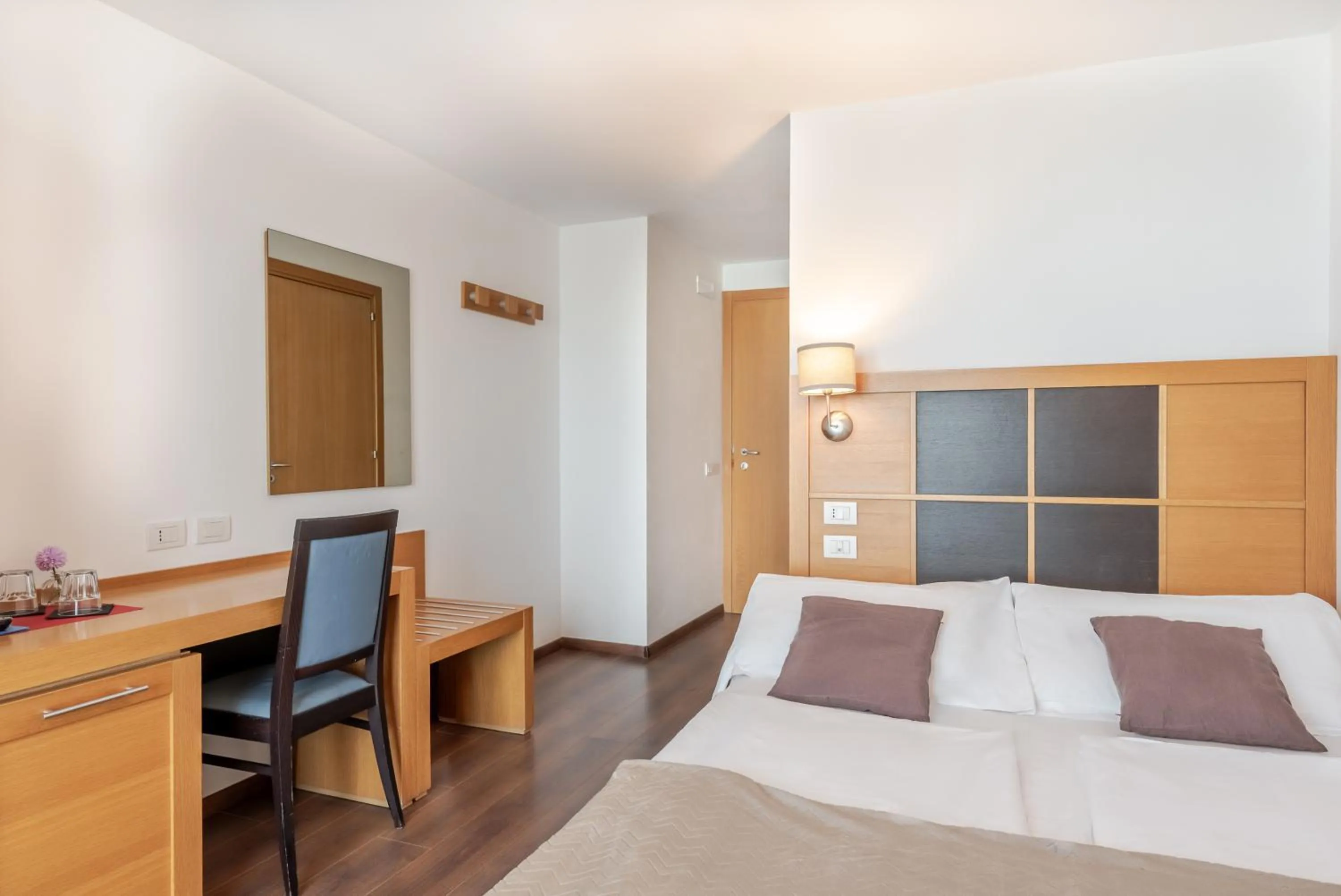 Bed in Hotel Dolomiti Chalet