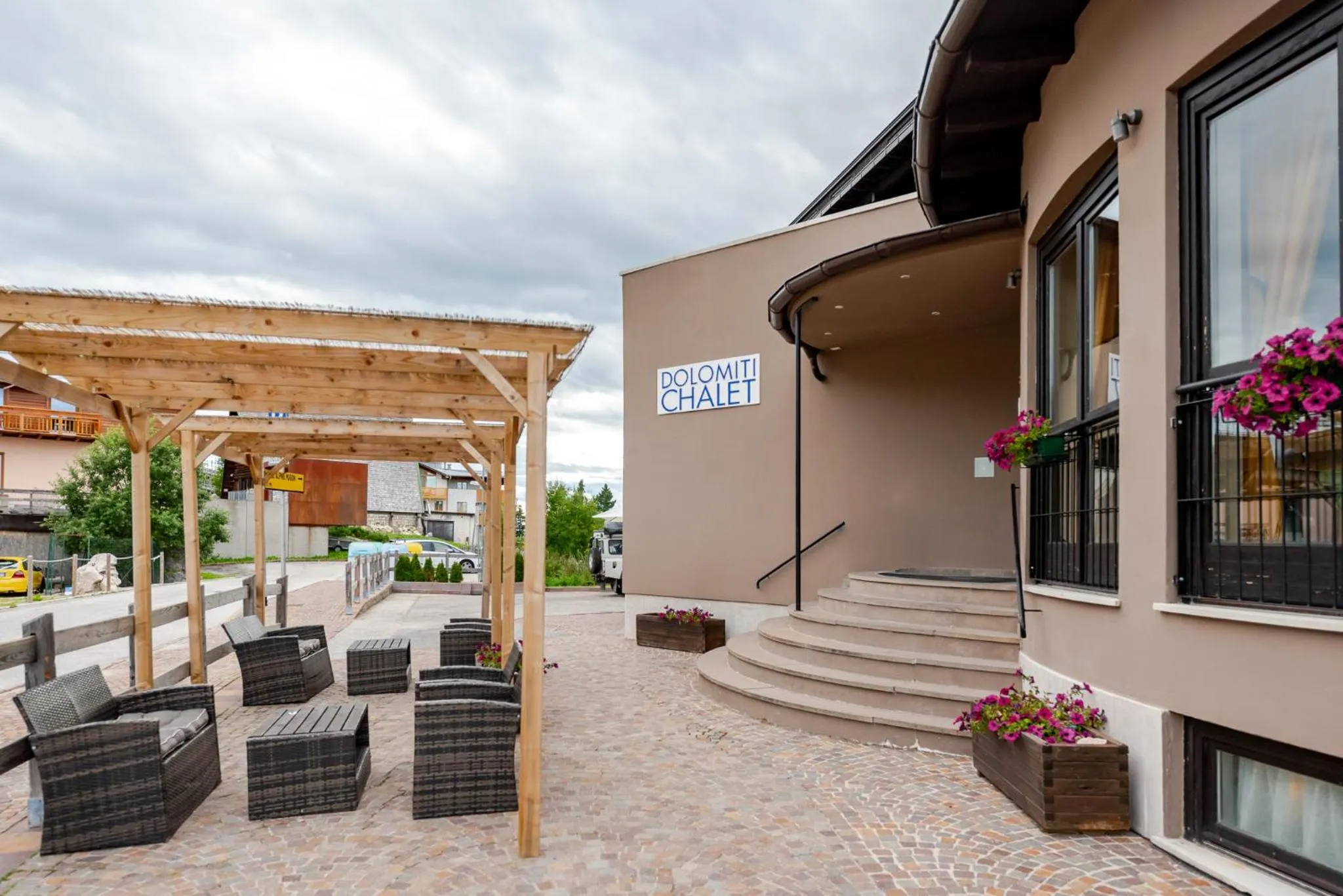 Property building in Hotel Dolomiti Chalet