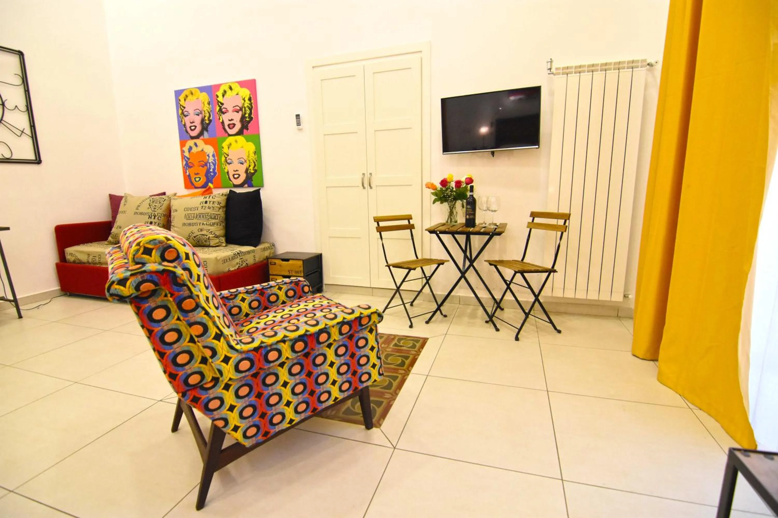 Shower in B&B Ninarella Napoli