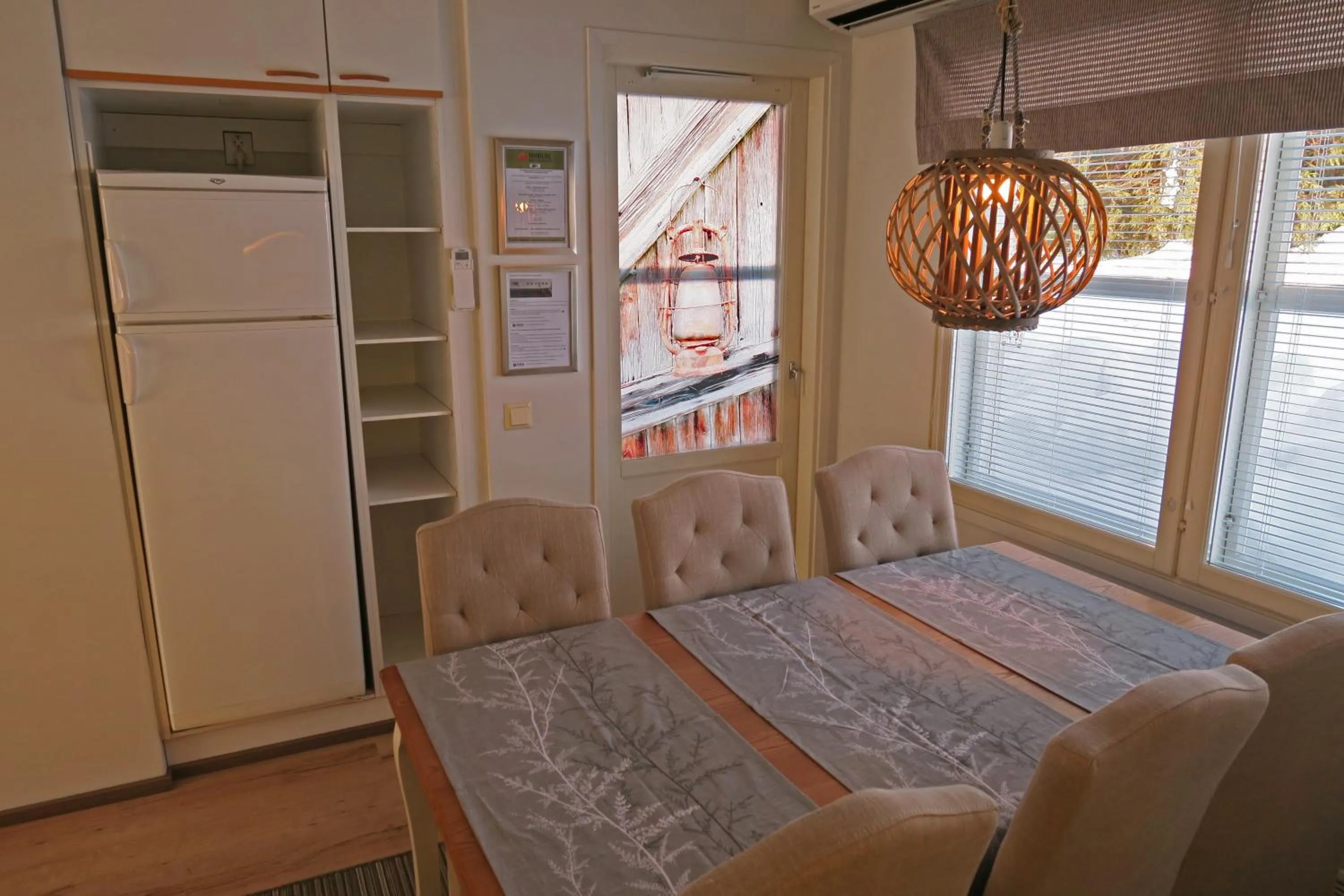 Dining area in Apartments Huili