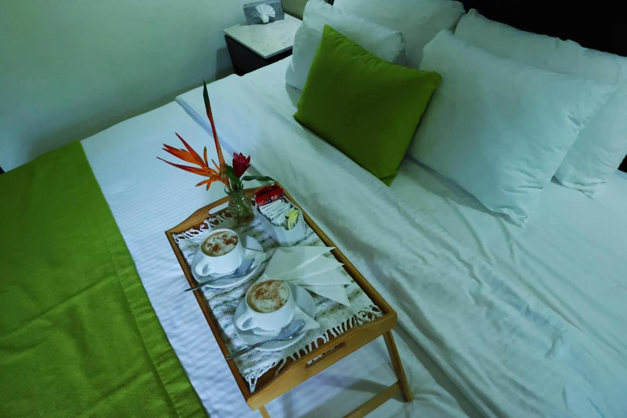 Breakfast, Bed in Hotel Chablis Palenque