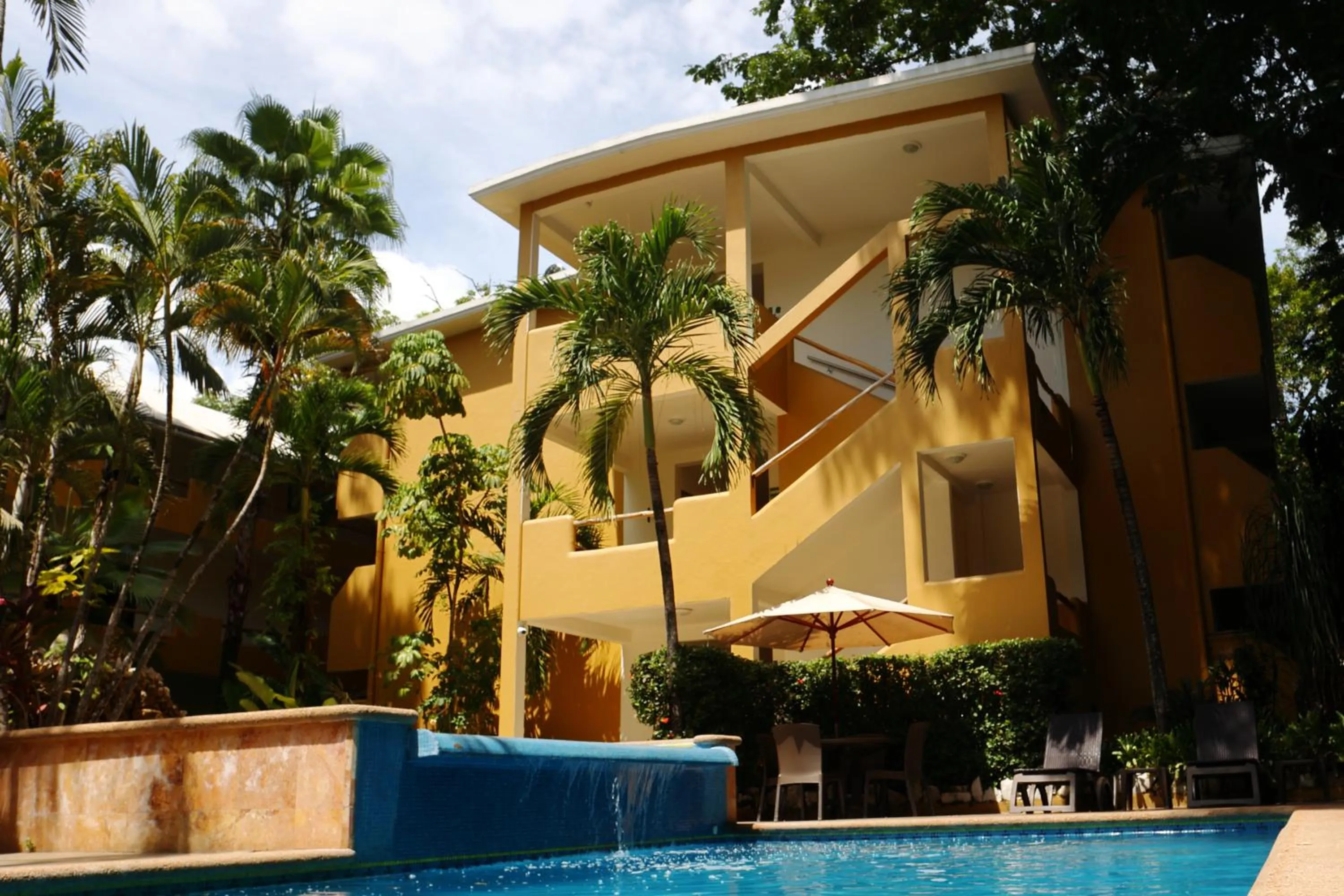 Property building in Hotel Chablis Palenque