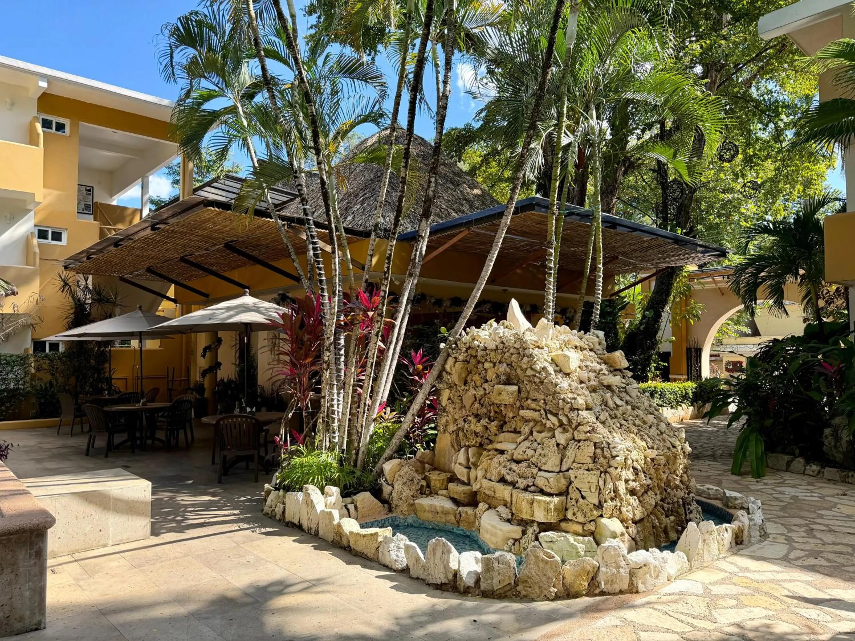 Decorative detail in Hotel Chablis Palenque