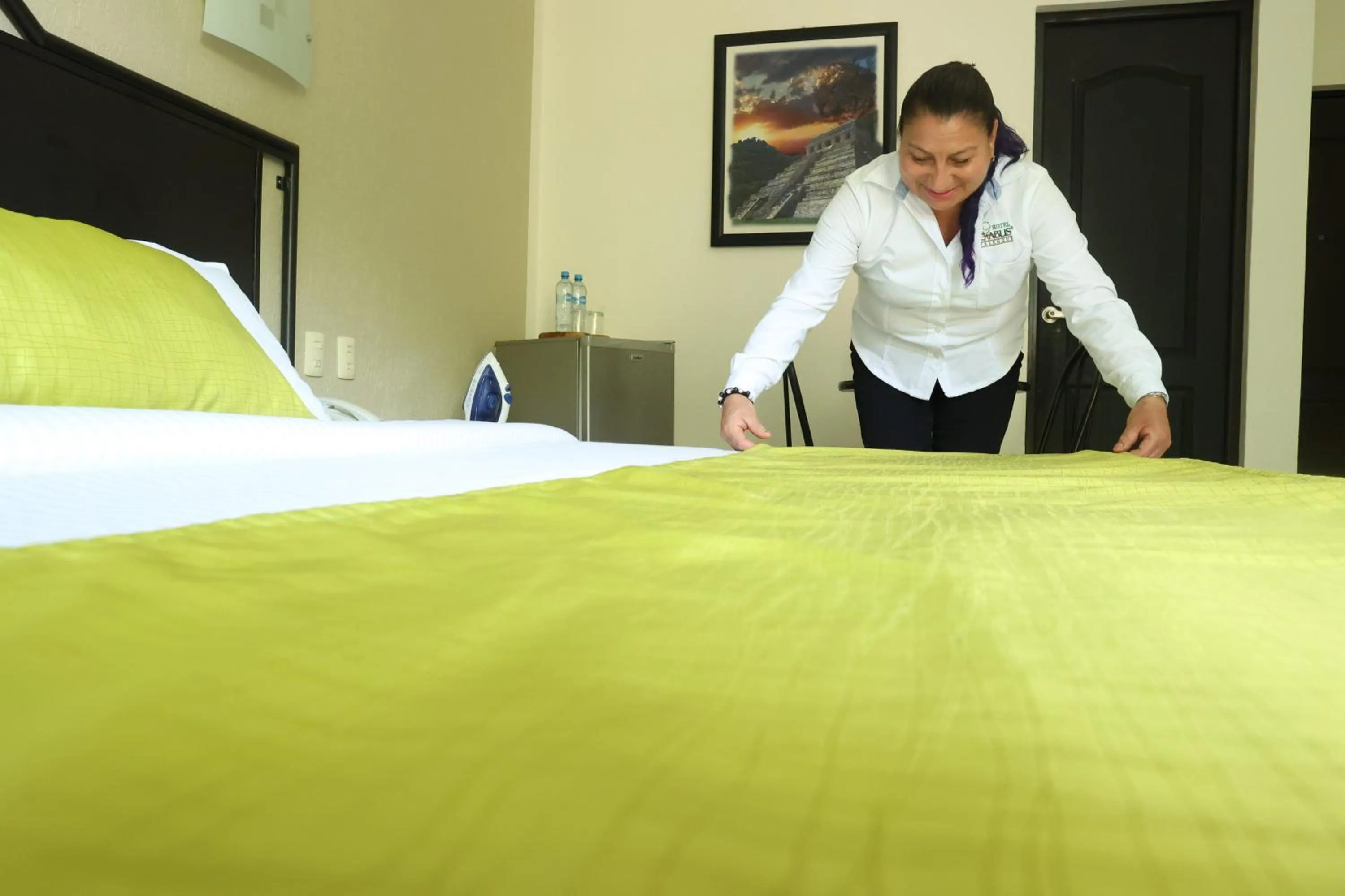 Staff, Bed in Hotel Chablis Palenque