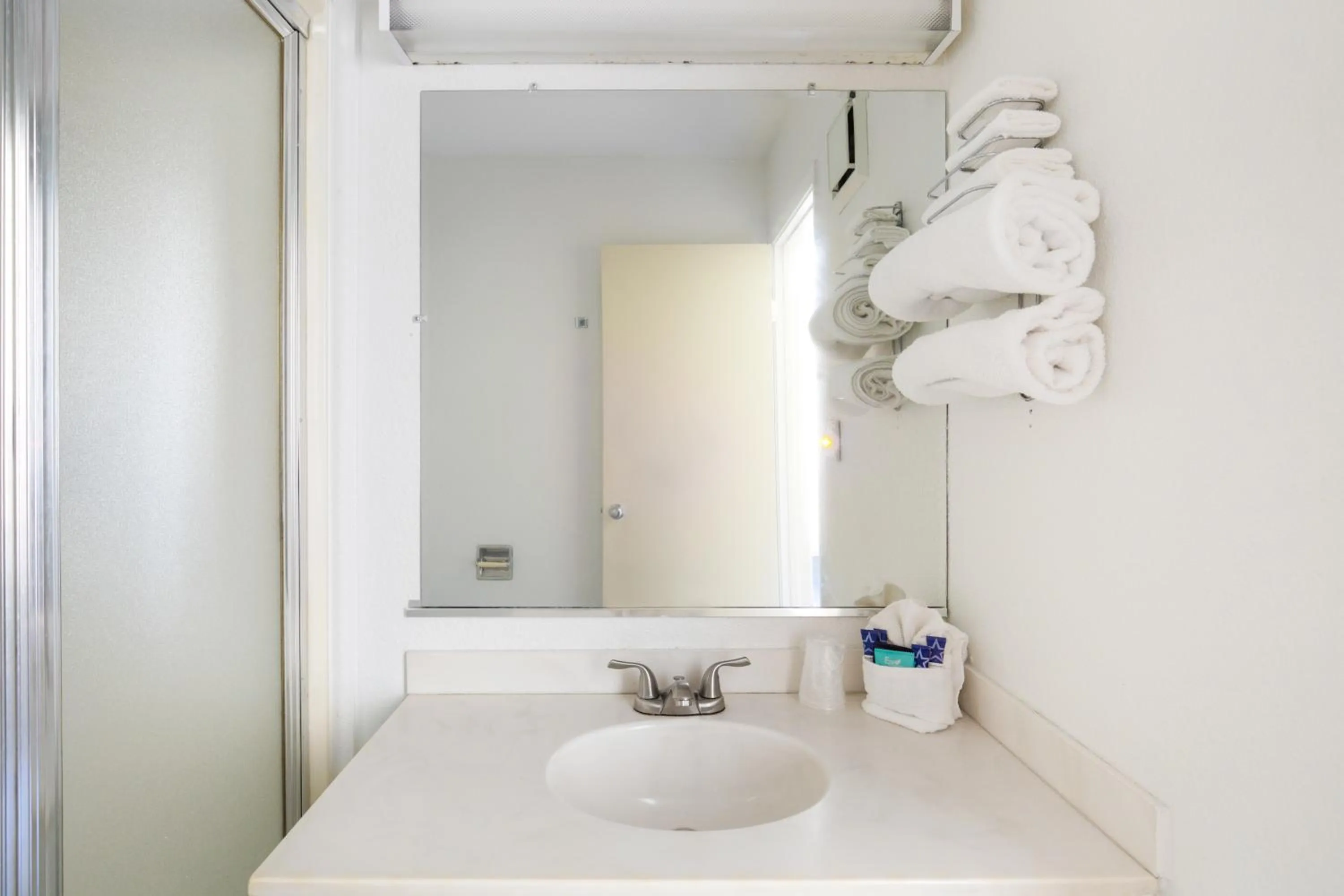 Bathroom in Days Inn by Wyndham New Philadelphia