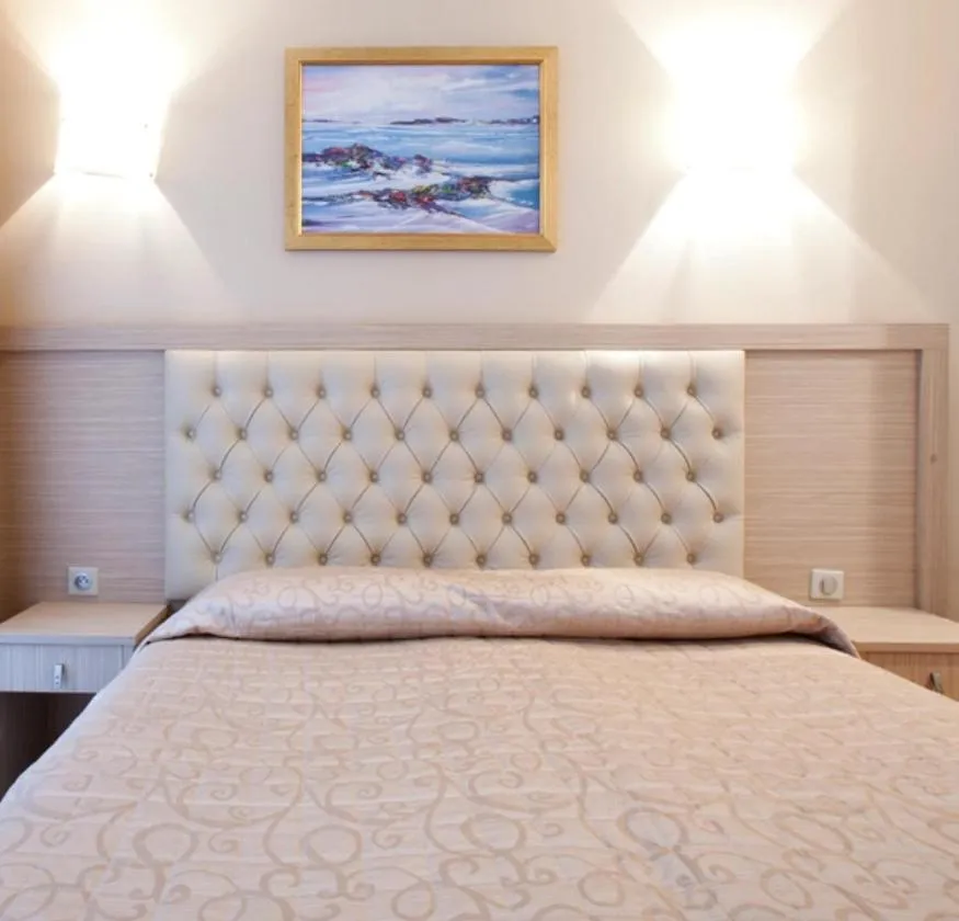 Bed in Hôtel Lebron