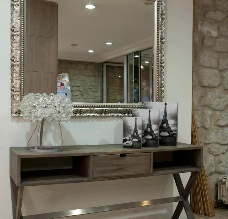 Lobby or reception in Hôtel Lebron