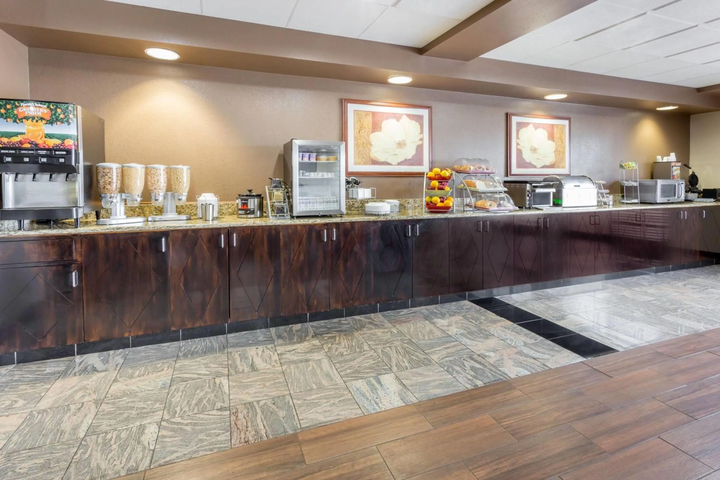 Other in Wingate by Wyndham Joliet