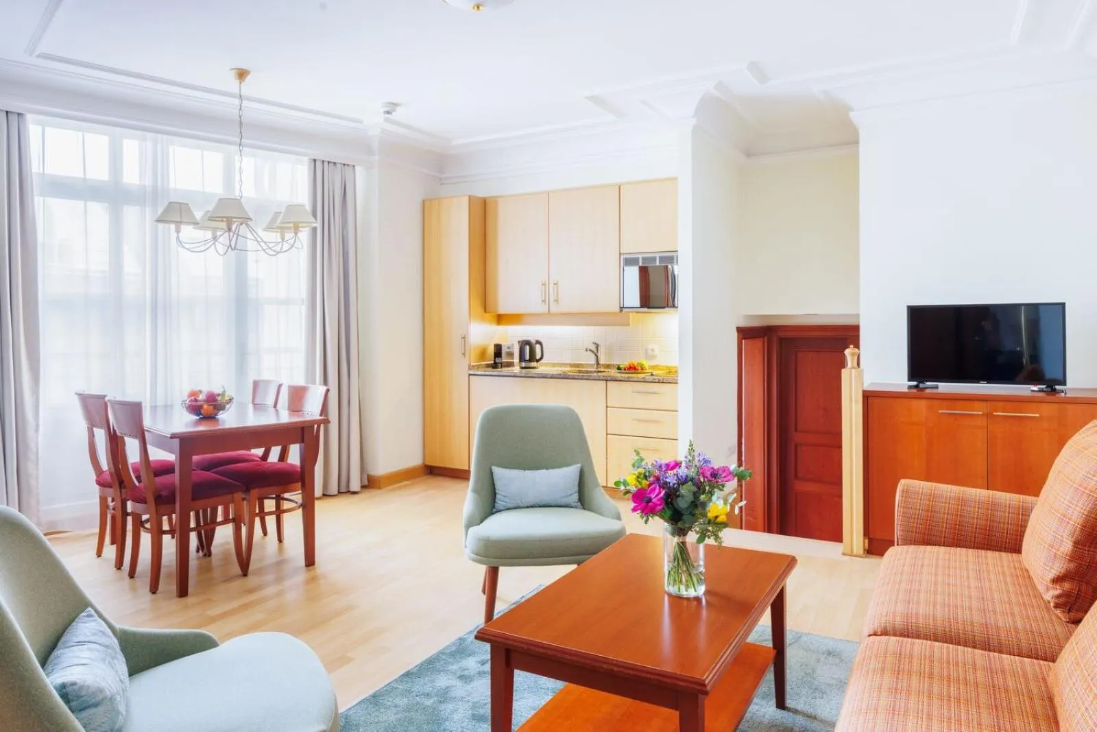 TV and multimedia in Hapimag Apartments Prague