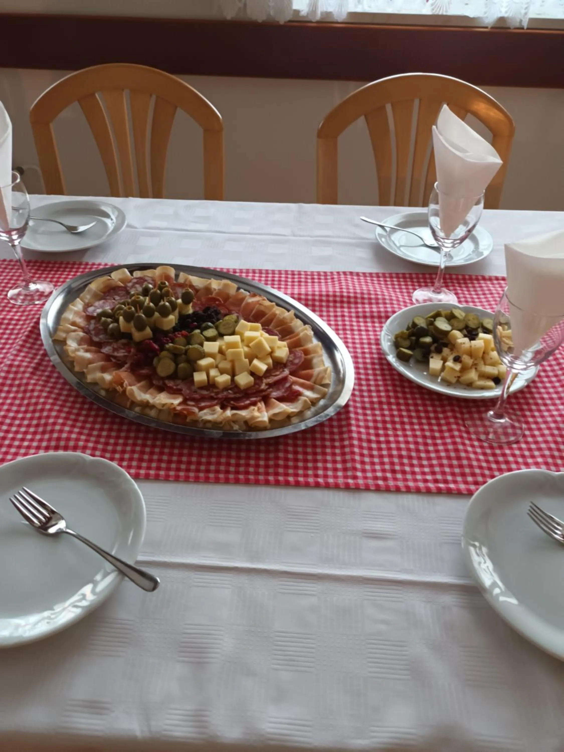 Restaurant/places to eat in Bed&Breakfast Zilje