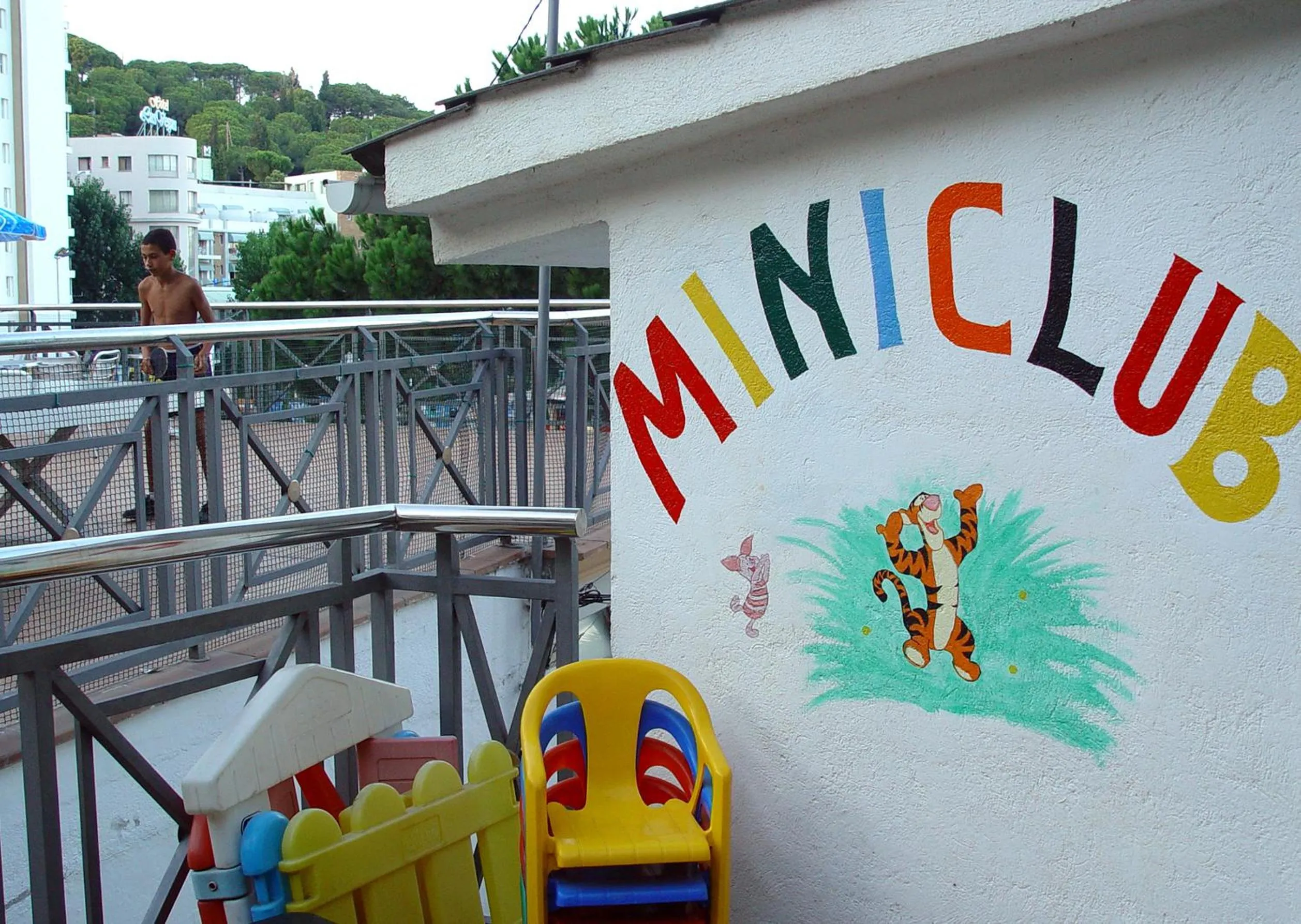 Children play ground in Camping Bungalows El Far