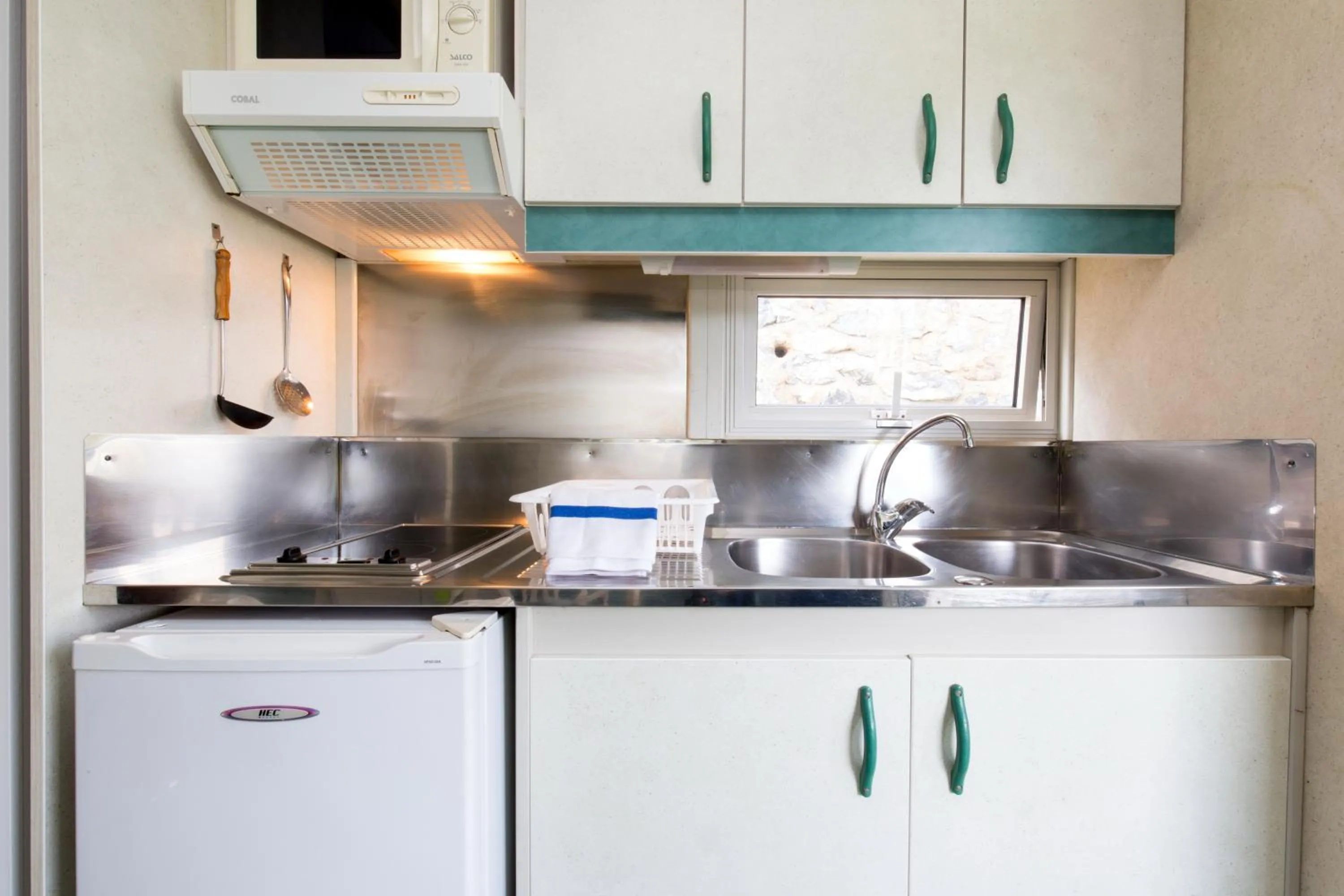 Camping Bungalows El Far