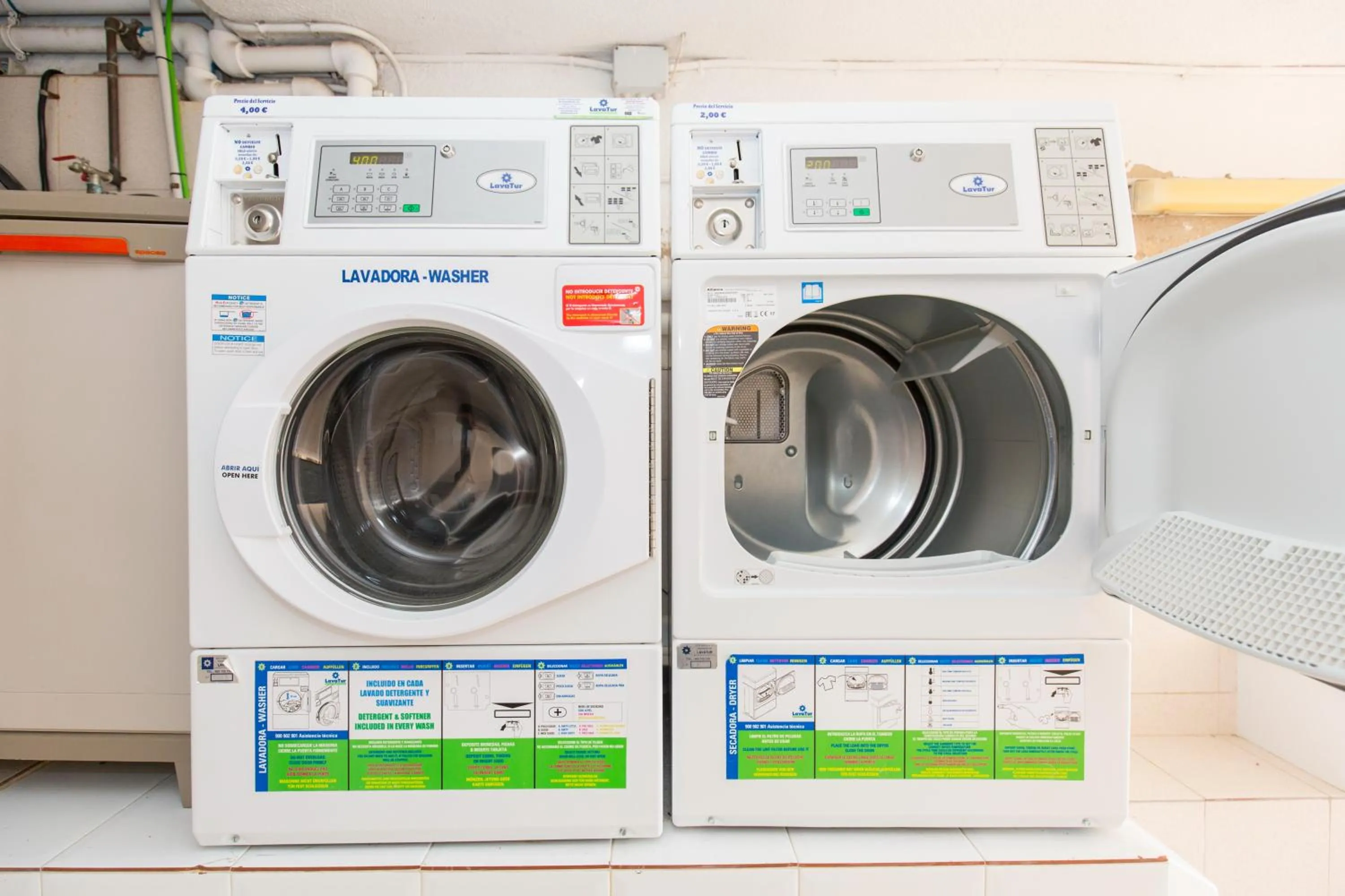 Camping Bungalows El Far