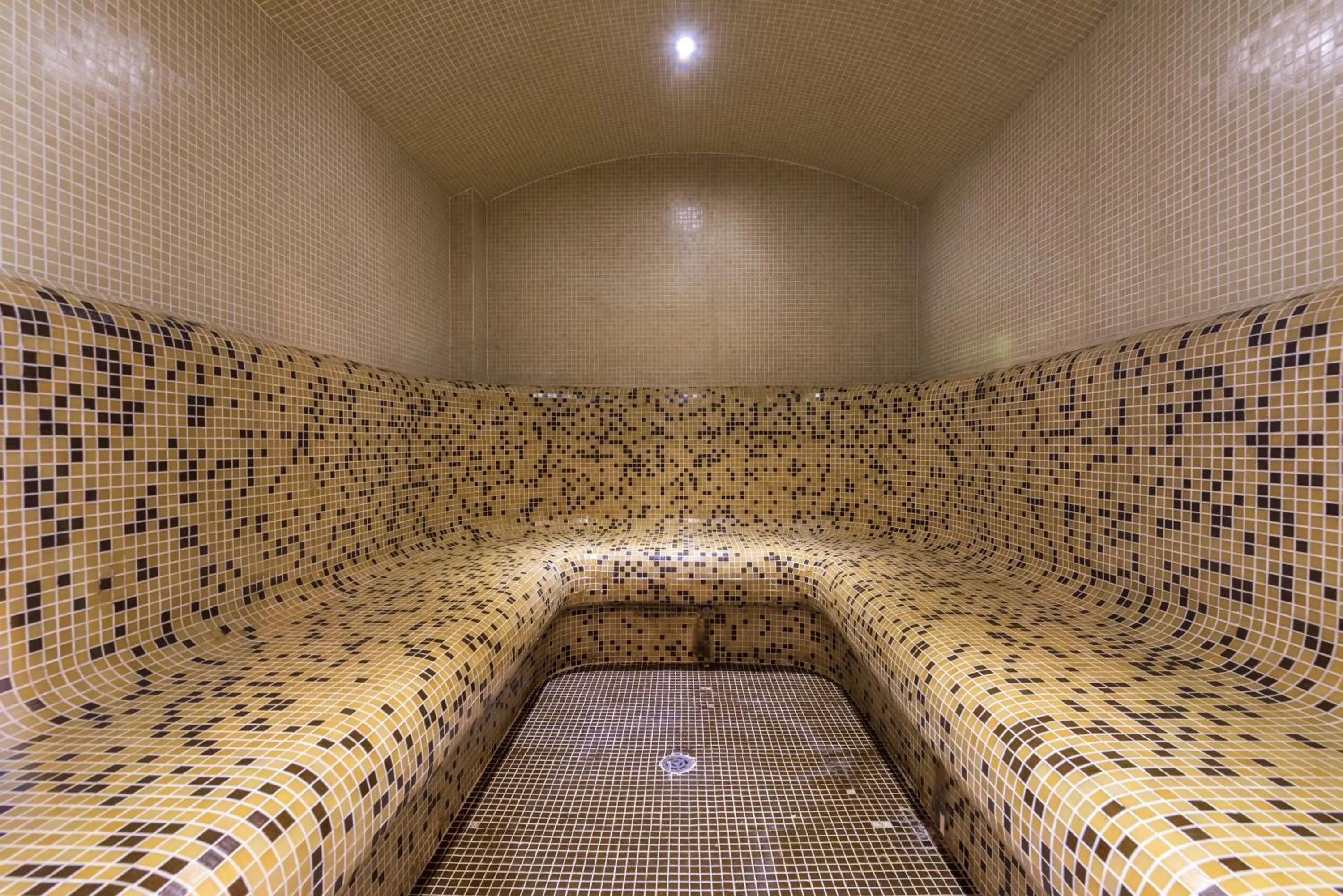 Hot Tub in Hotel Iceberg Bansko