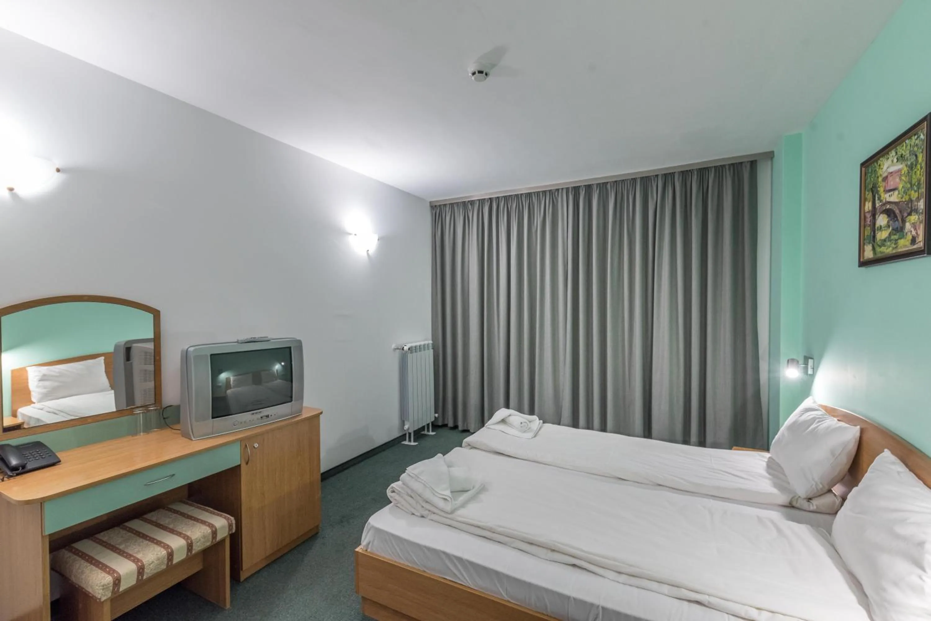 Photo of the whole room, Bed in Hotel Iceberg Bansko