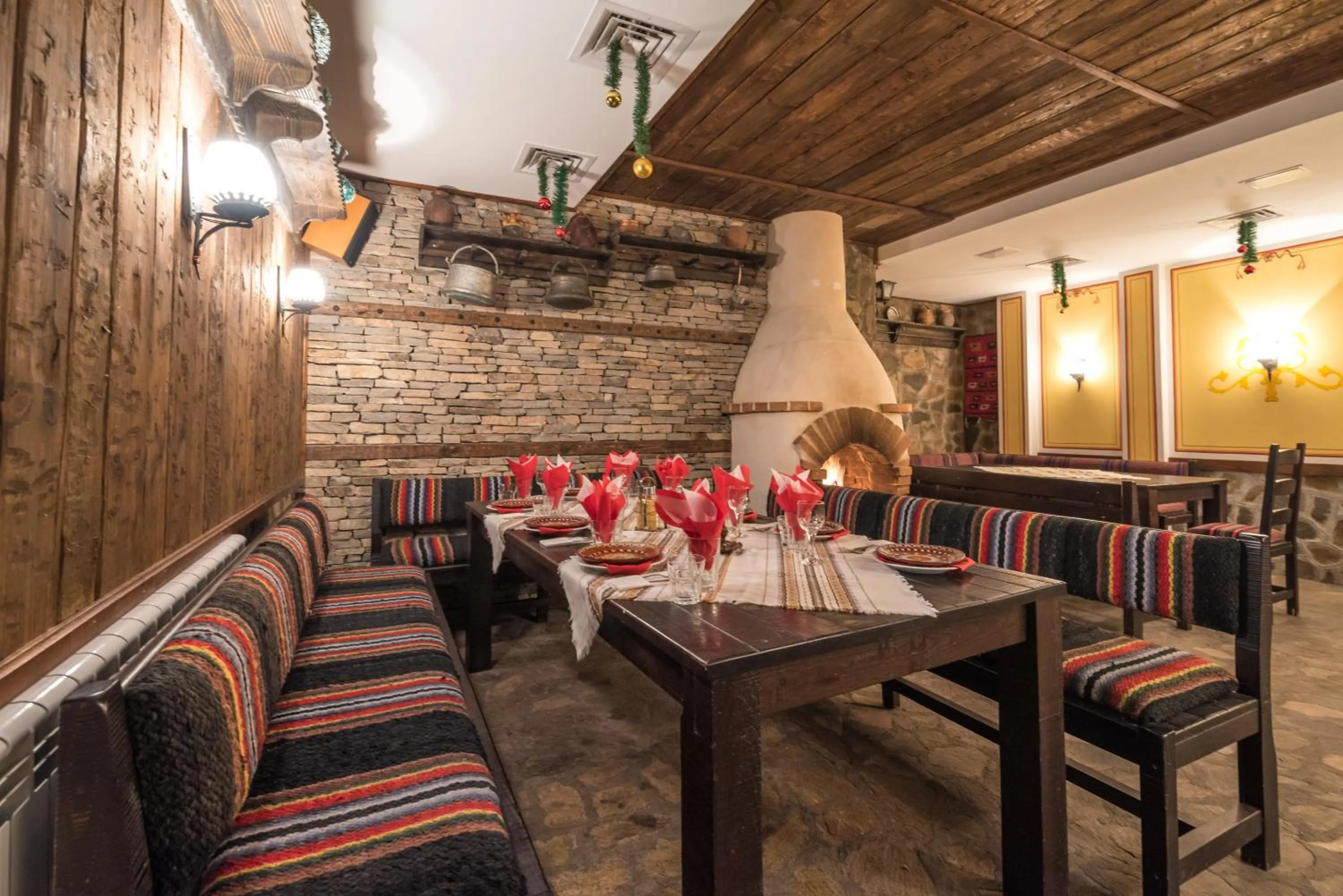 Restaurant/places to eat in Hotel Iceberg Bansko