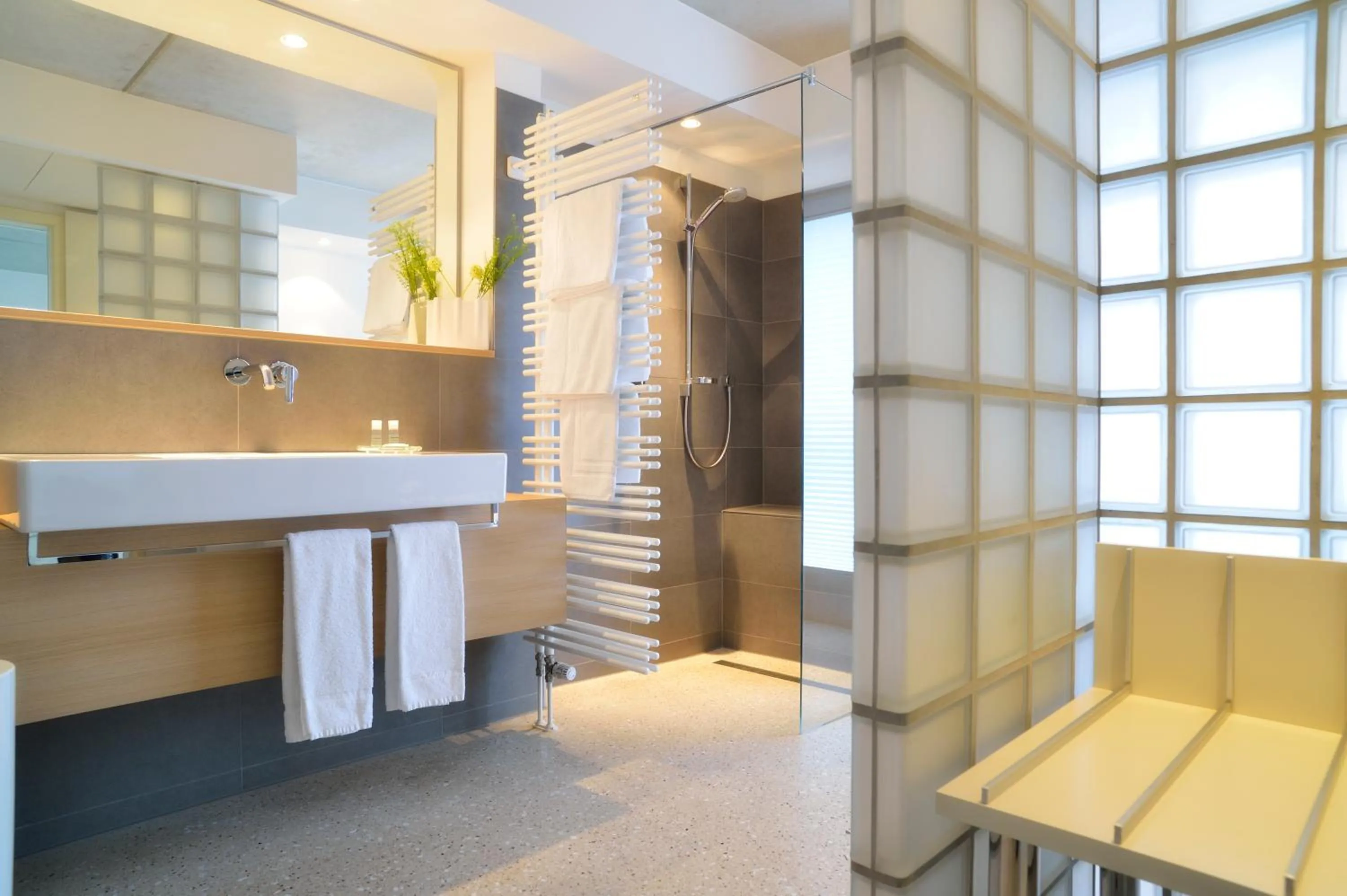 Bathroom in Hotel Restaurant Reuter